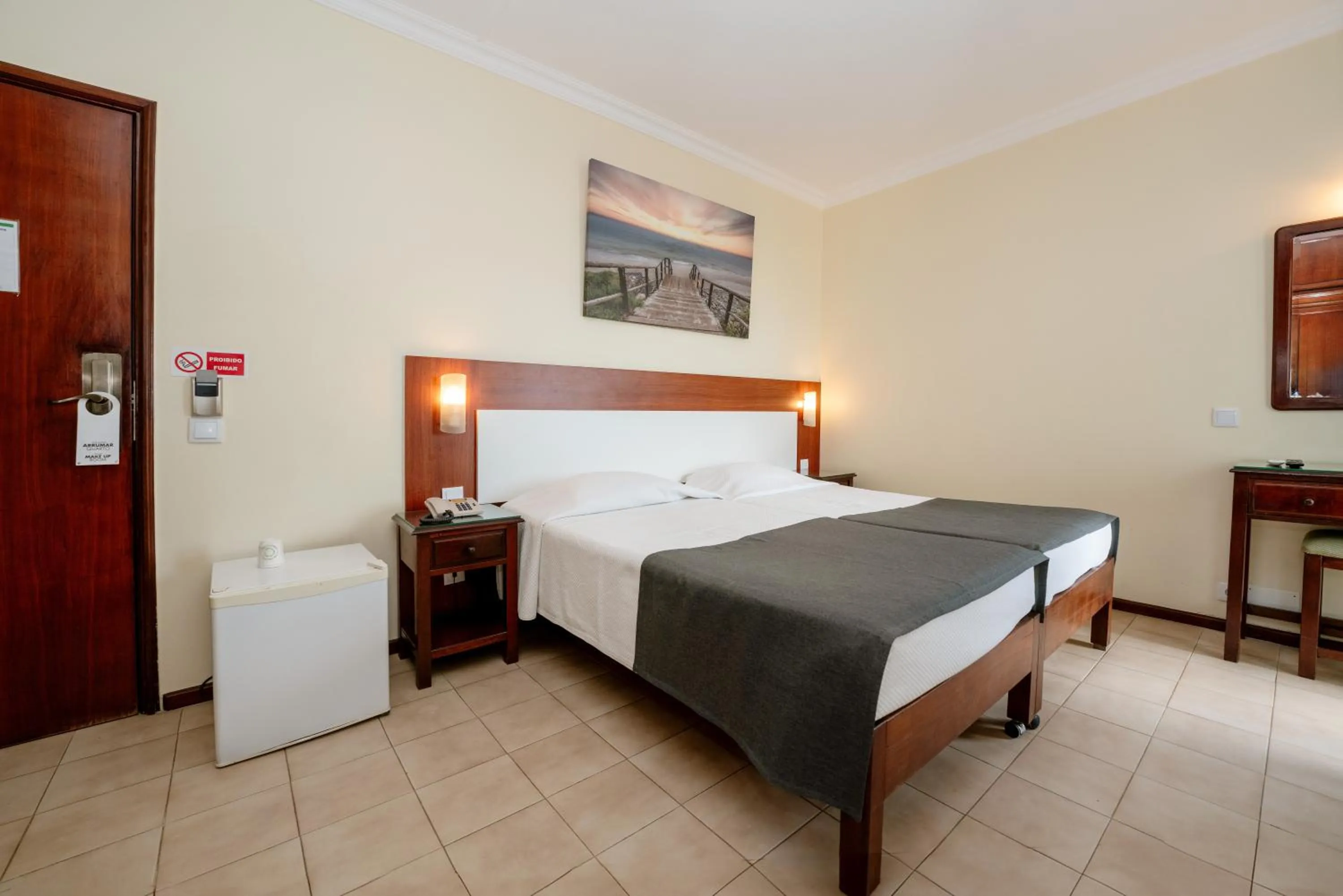 Bedroom, Bed in Hotel Avenida Praia