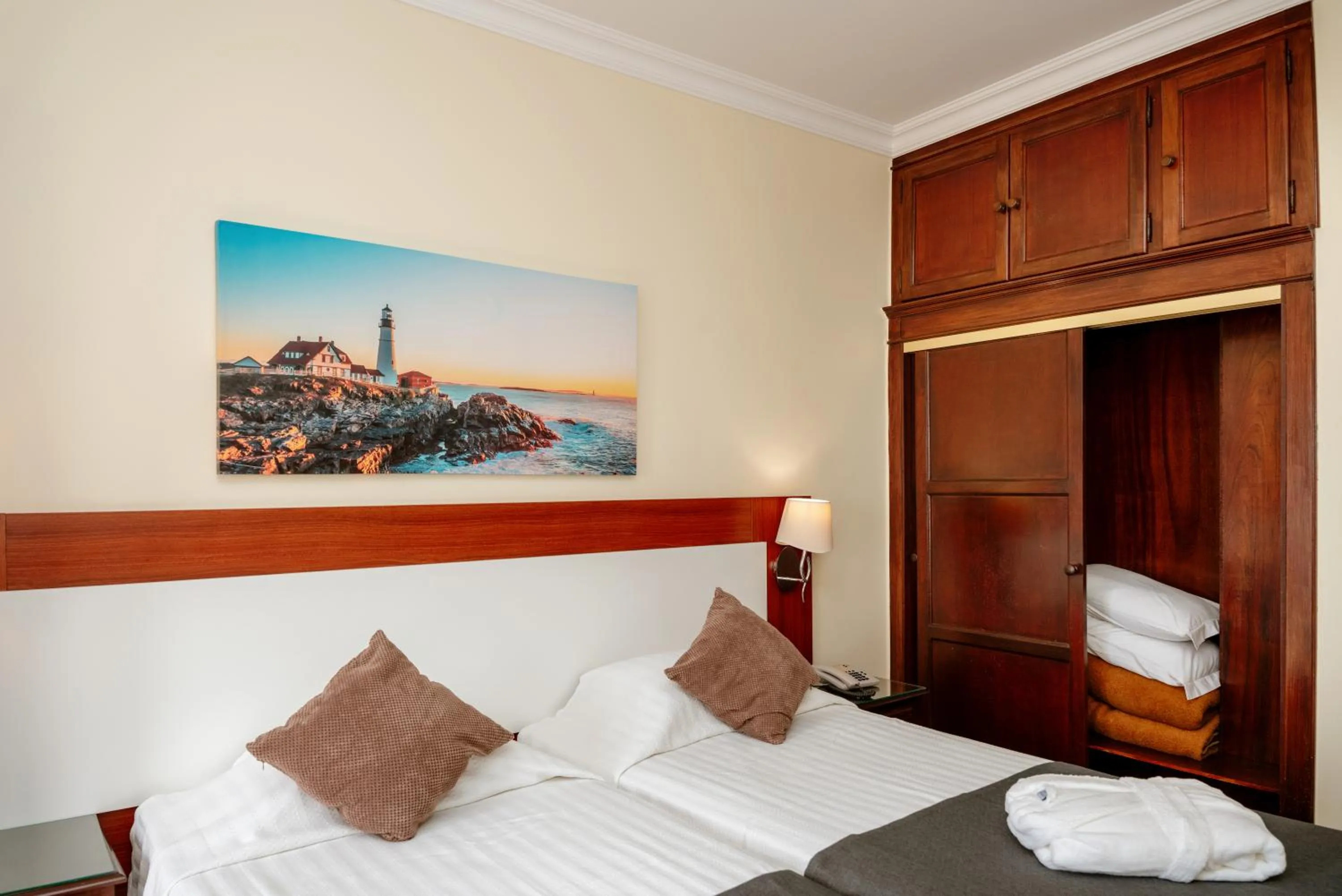 Bedroom, Bed in Hotel Avenida Praia