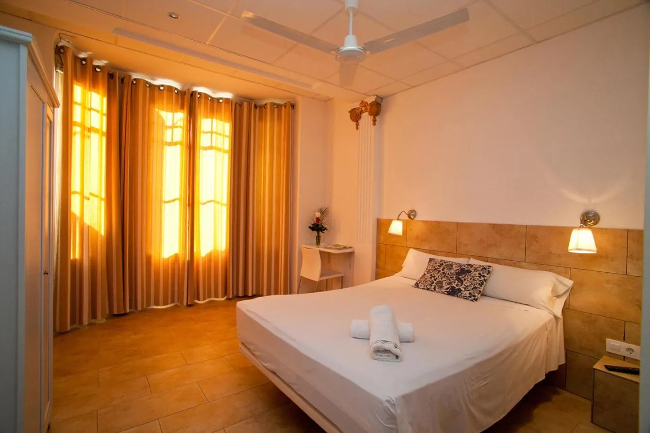 Bed in Hostal Martinval