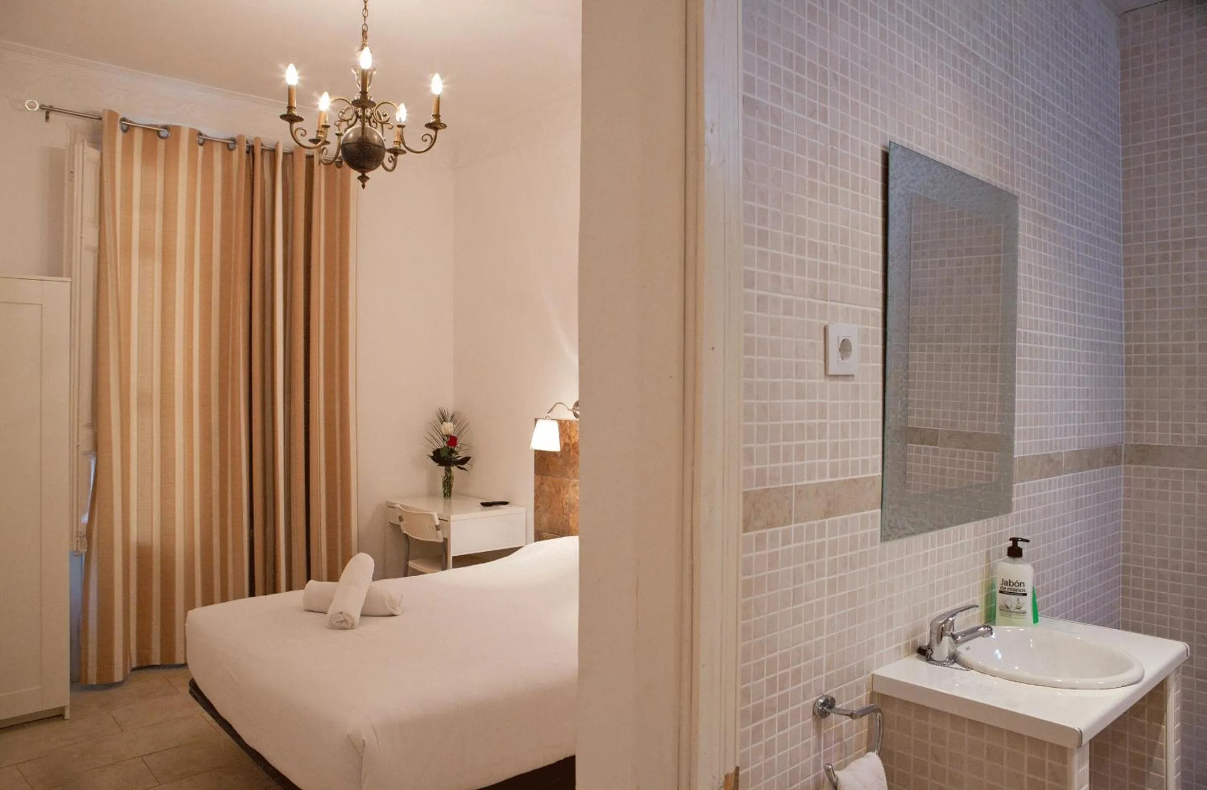 Decorative detail in Hostal Martinval