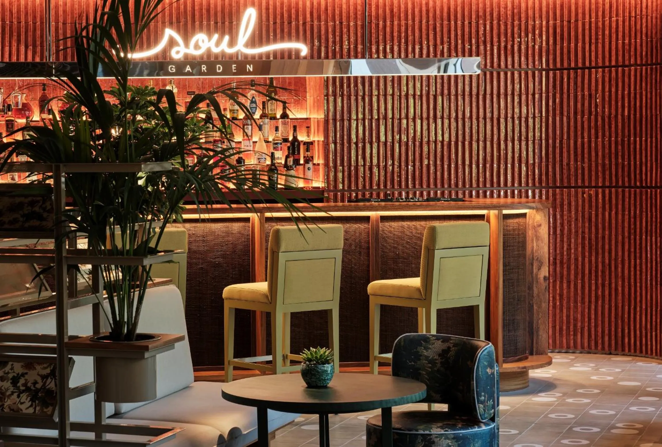 Restaurant/places to eat in Corinthia Lisbon