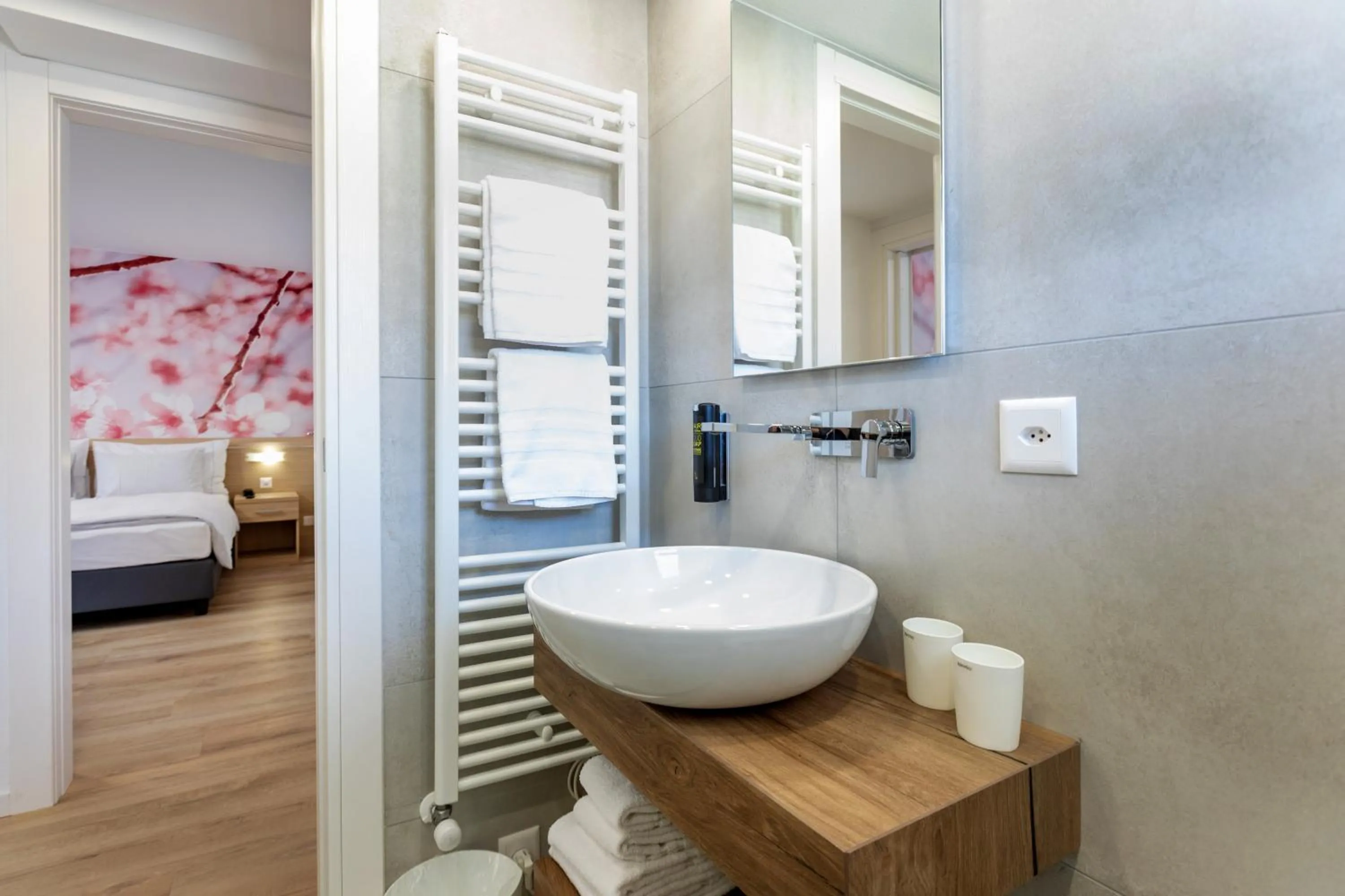 Bathroom, Bed in Hotel Village Campofelice