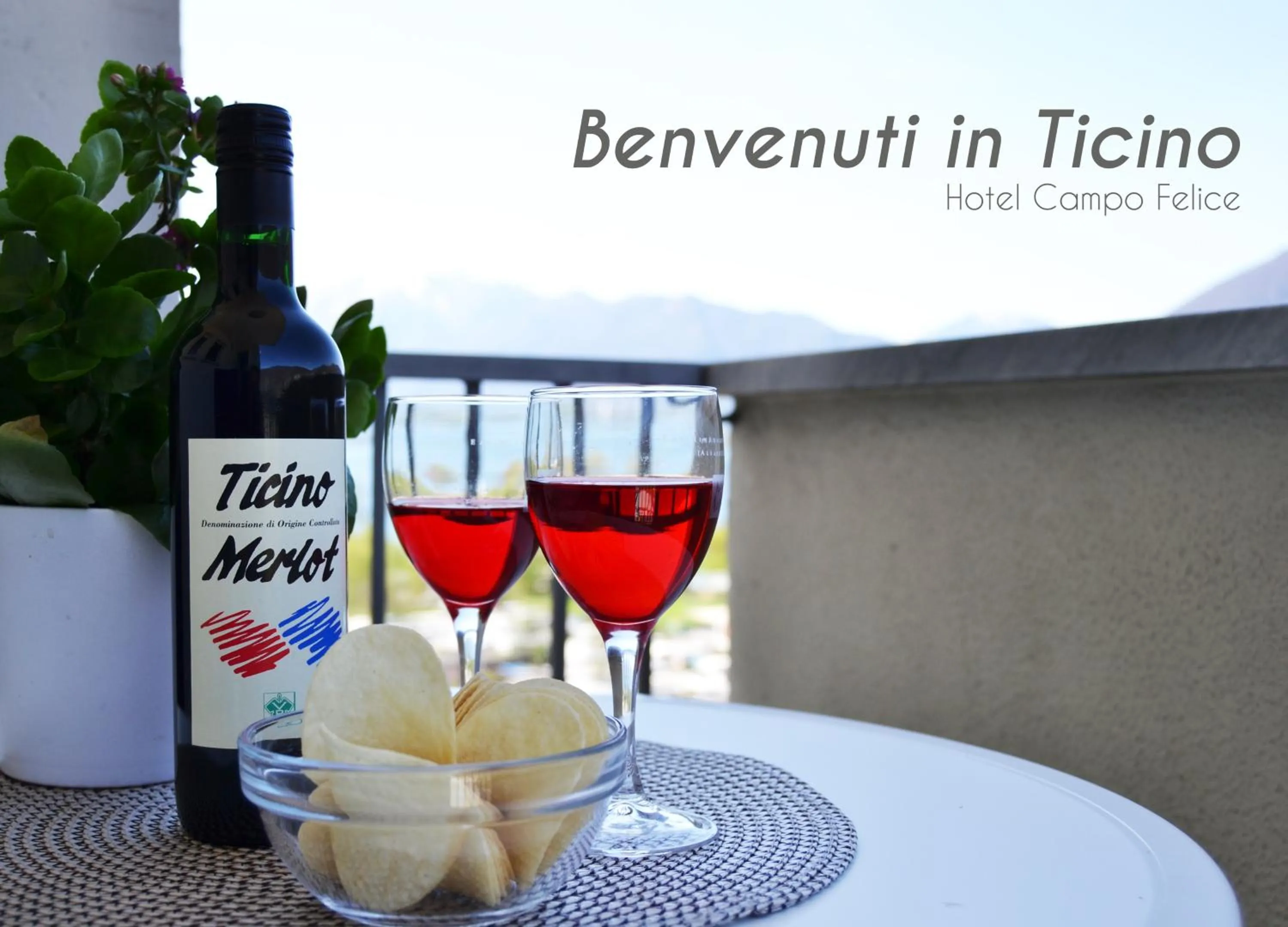 Photo of the whole room in Hotel Village Campofelice