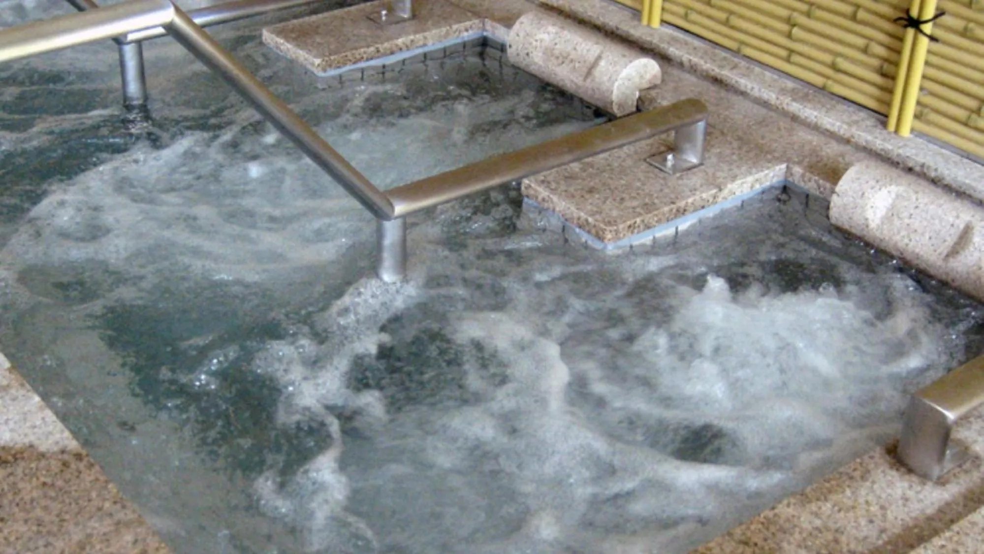 Public Bath in Nikko Senhime Monogatari