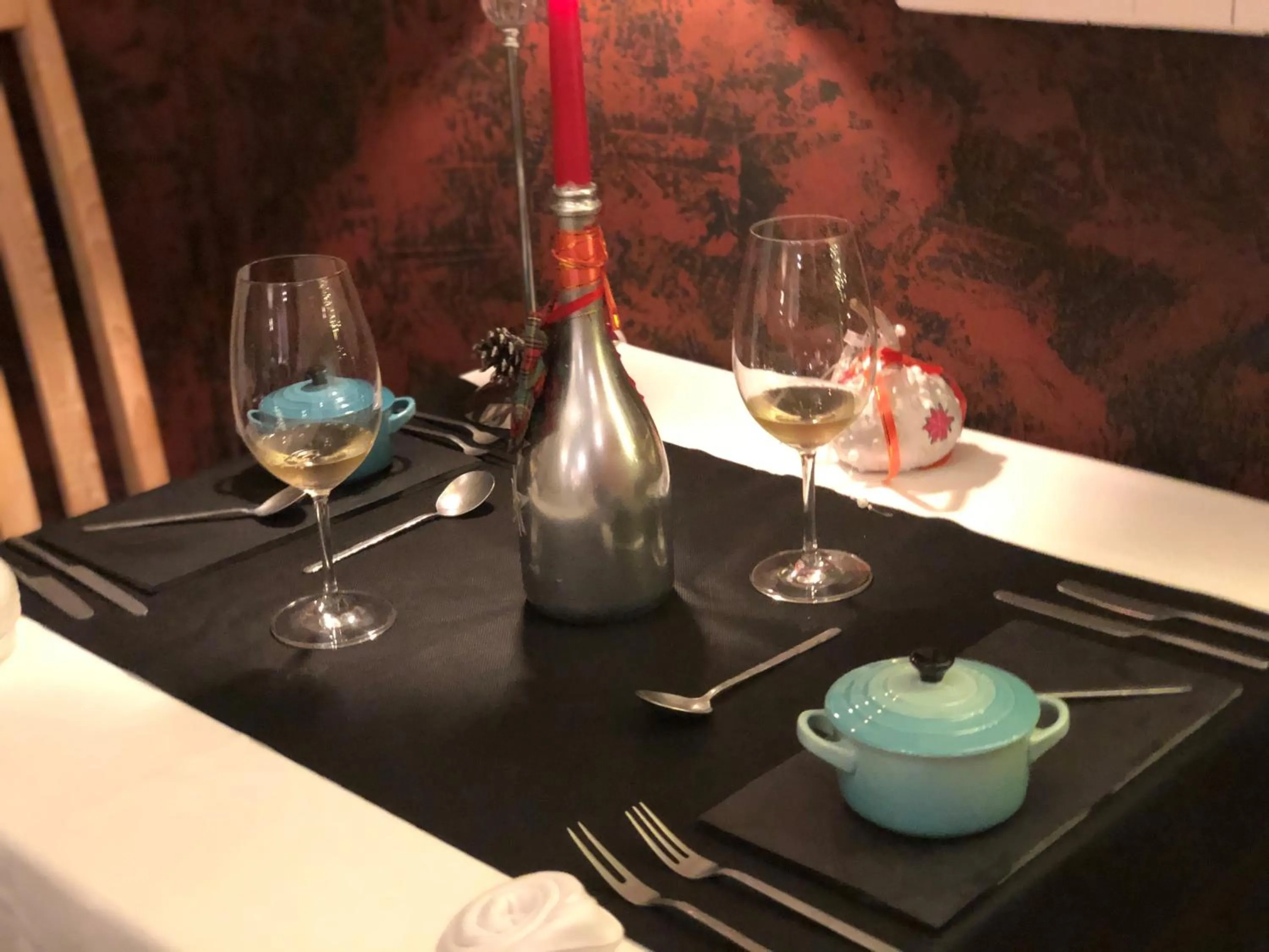 Restaurant/places to eat in El Bosque de La Anjana