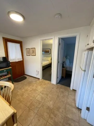 Bed in Elmwood Motor Court