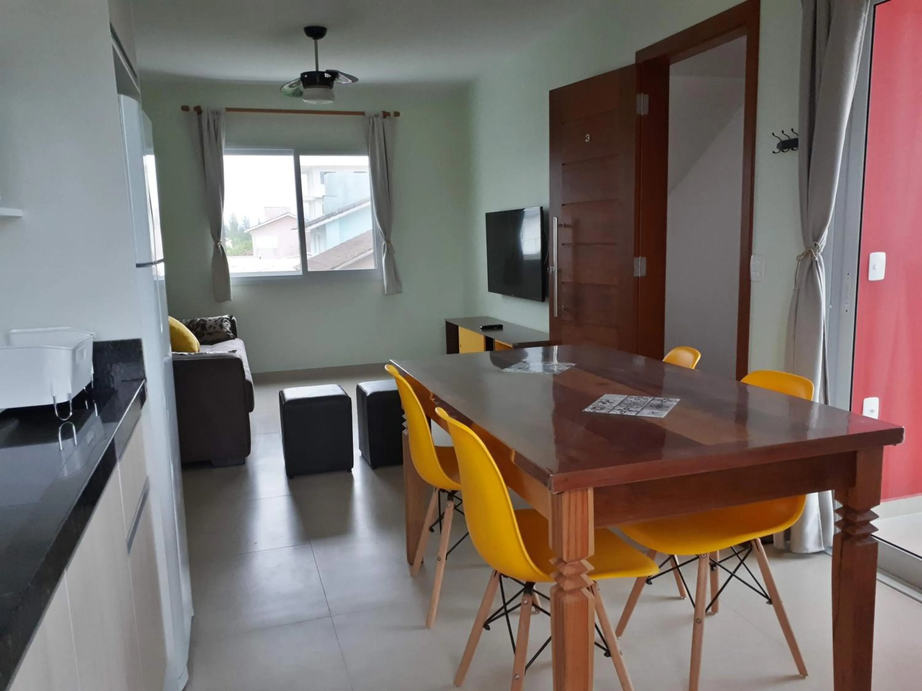 Kitchen or kitchenette in Beira Mar Village