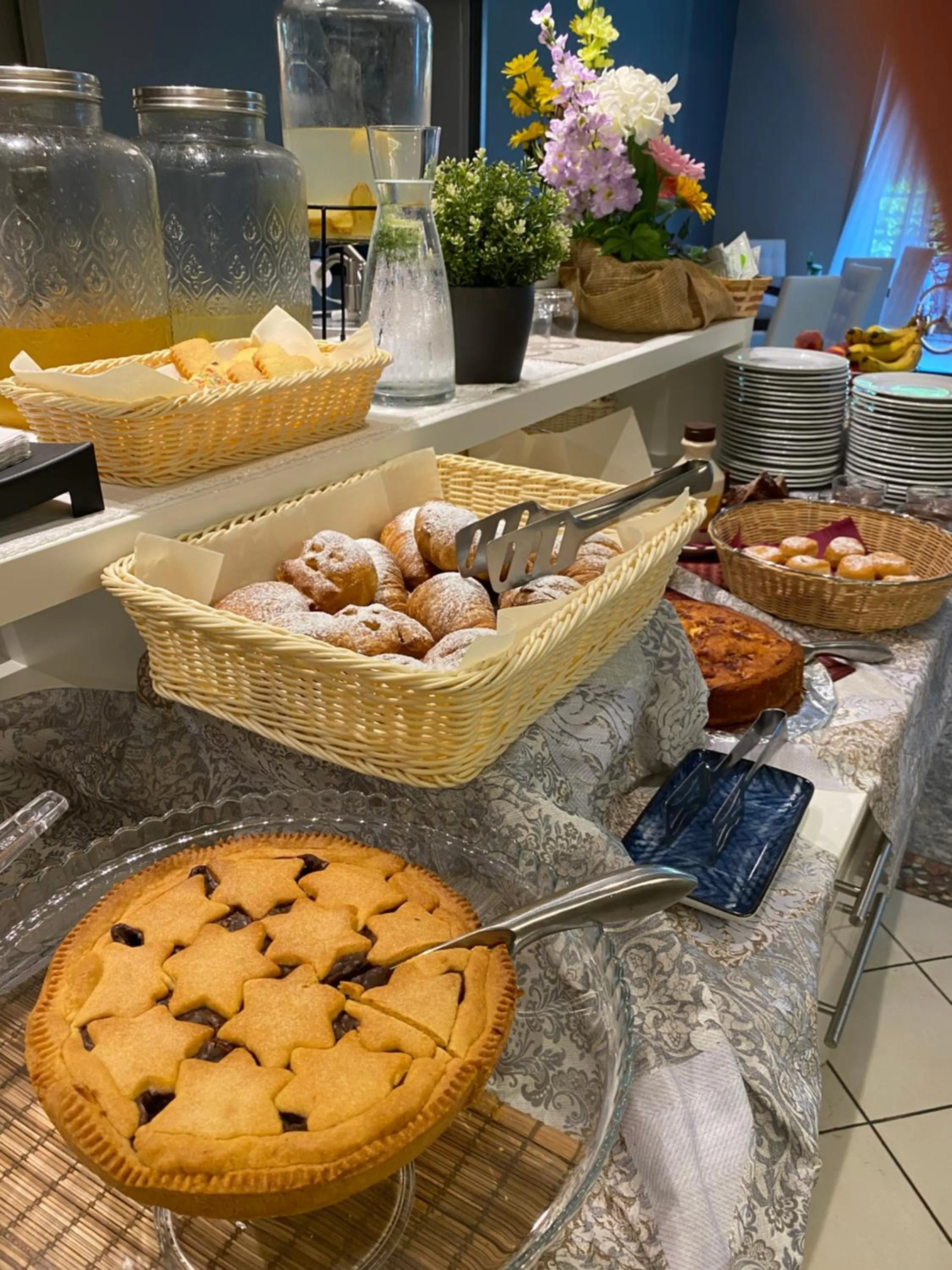 Food and drinks in Hotel Arabel