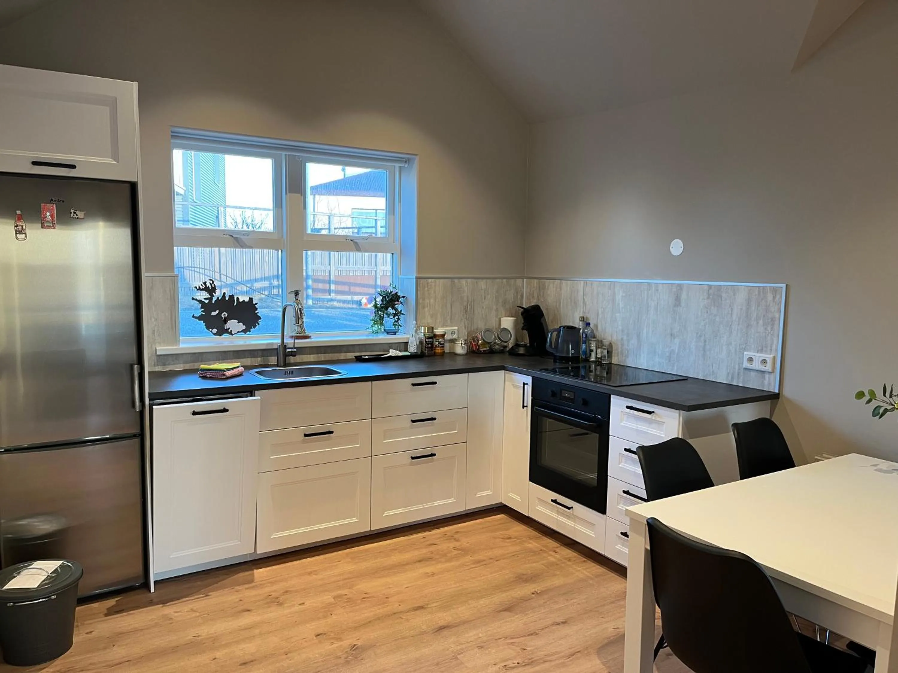 Coffee/tea facilities in Hvammur Apartments by the Harbour