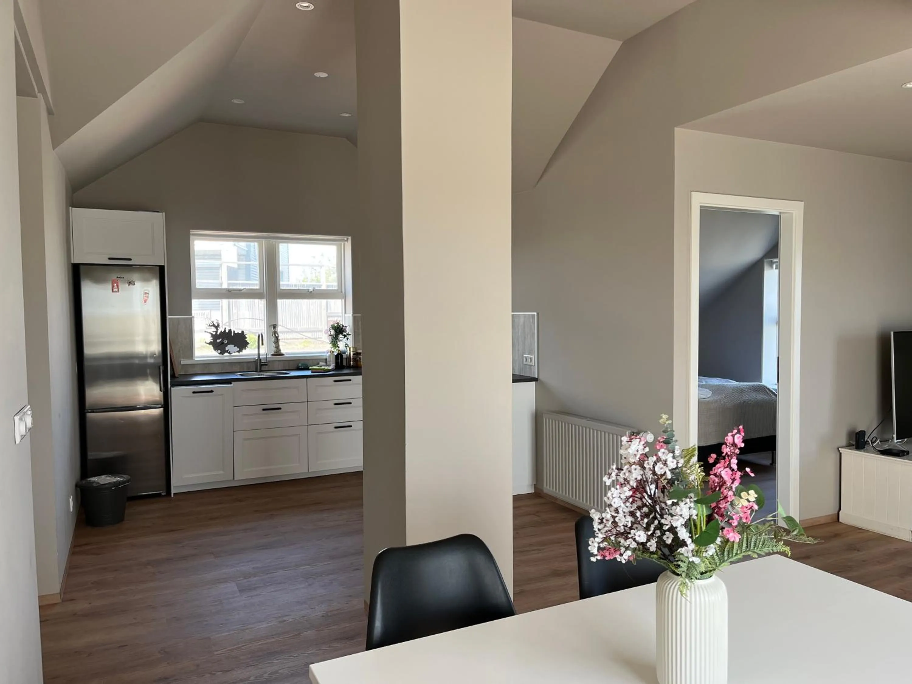 TV and multimedia in Hvammur Apartments by the Harbour