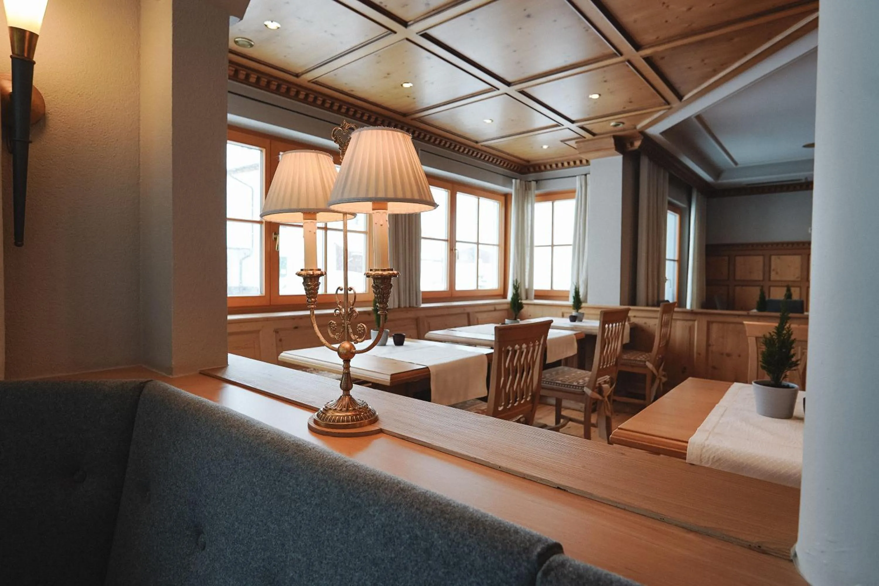 Restaurant/places to eat, Bed in Hotel Acerina Superior