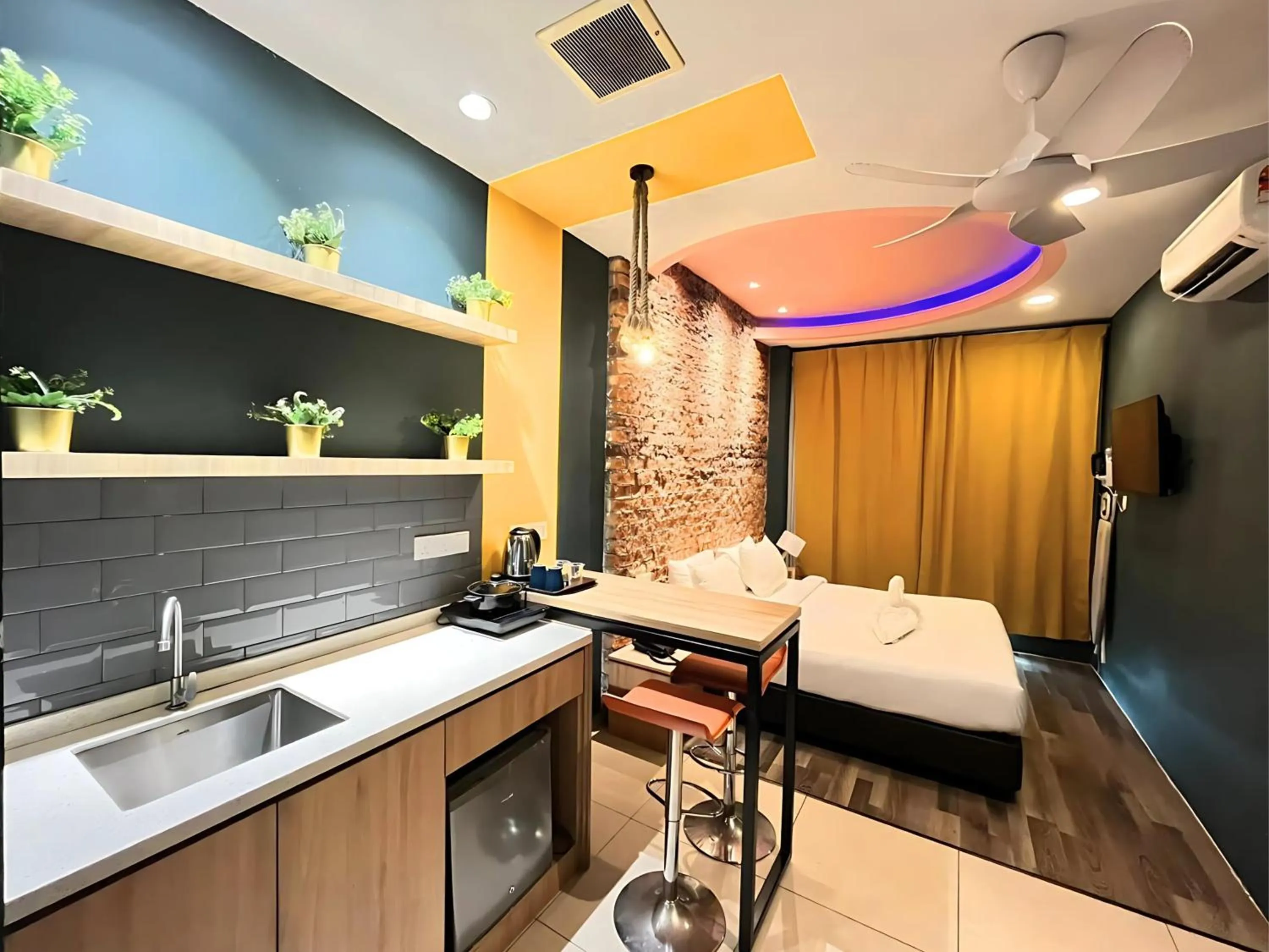 Bedroom in Smile Hotel Wangsa Maju