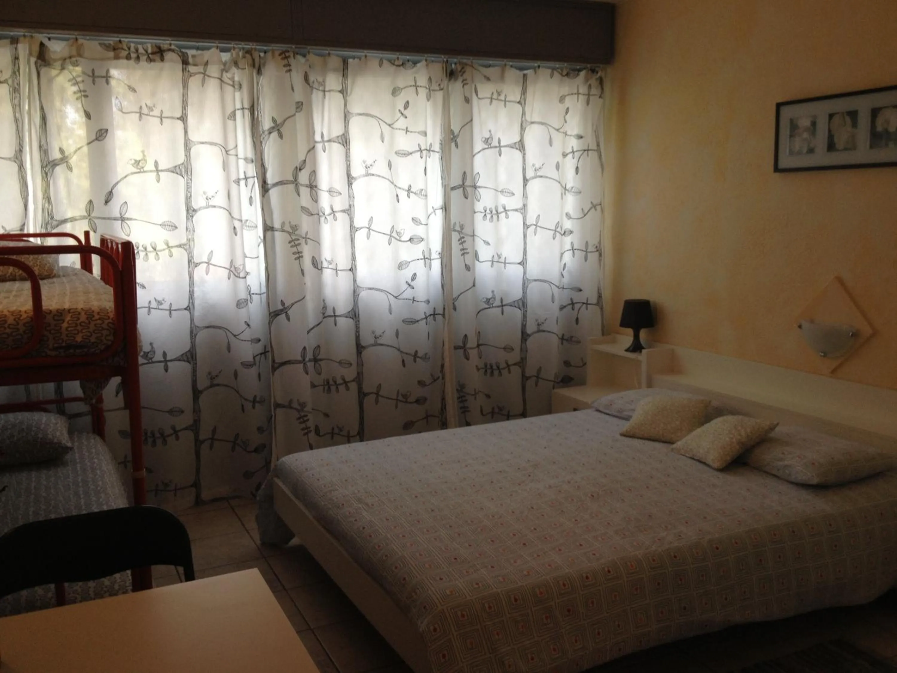 Bedroom, Bed in Residence Tell