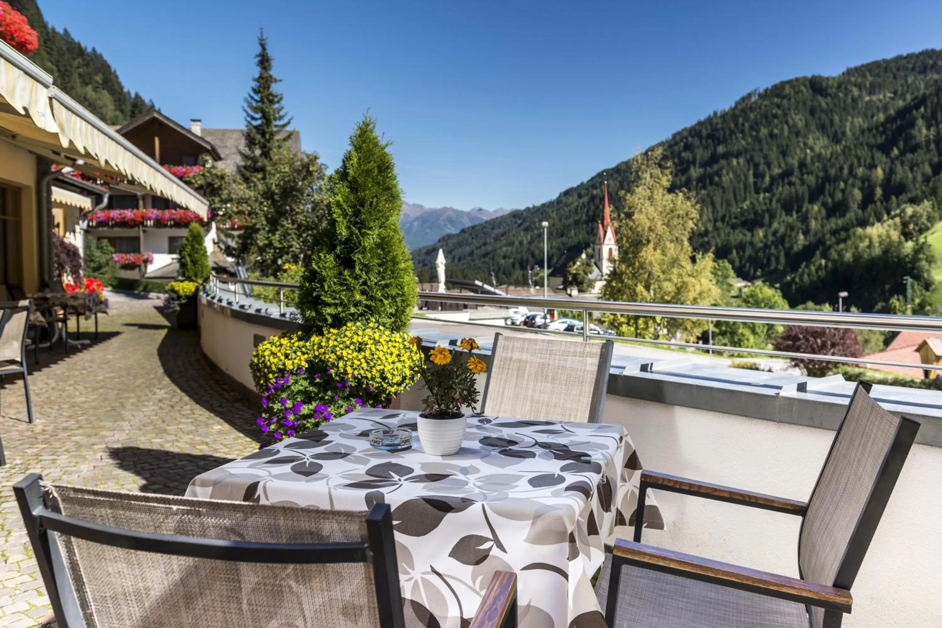 Garden in Hotel Seeber