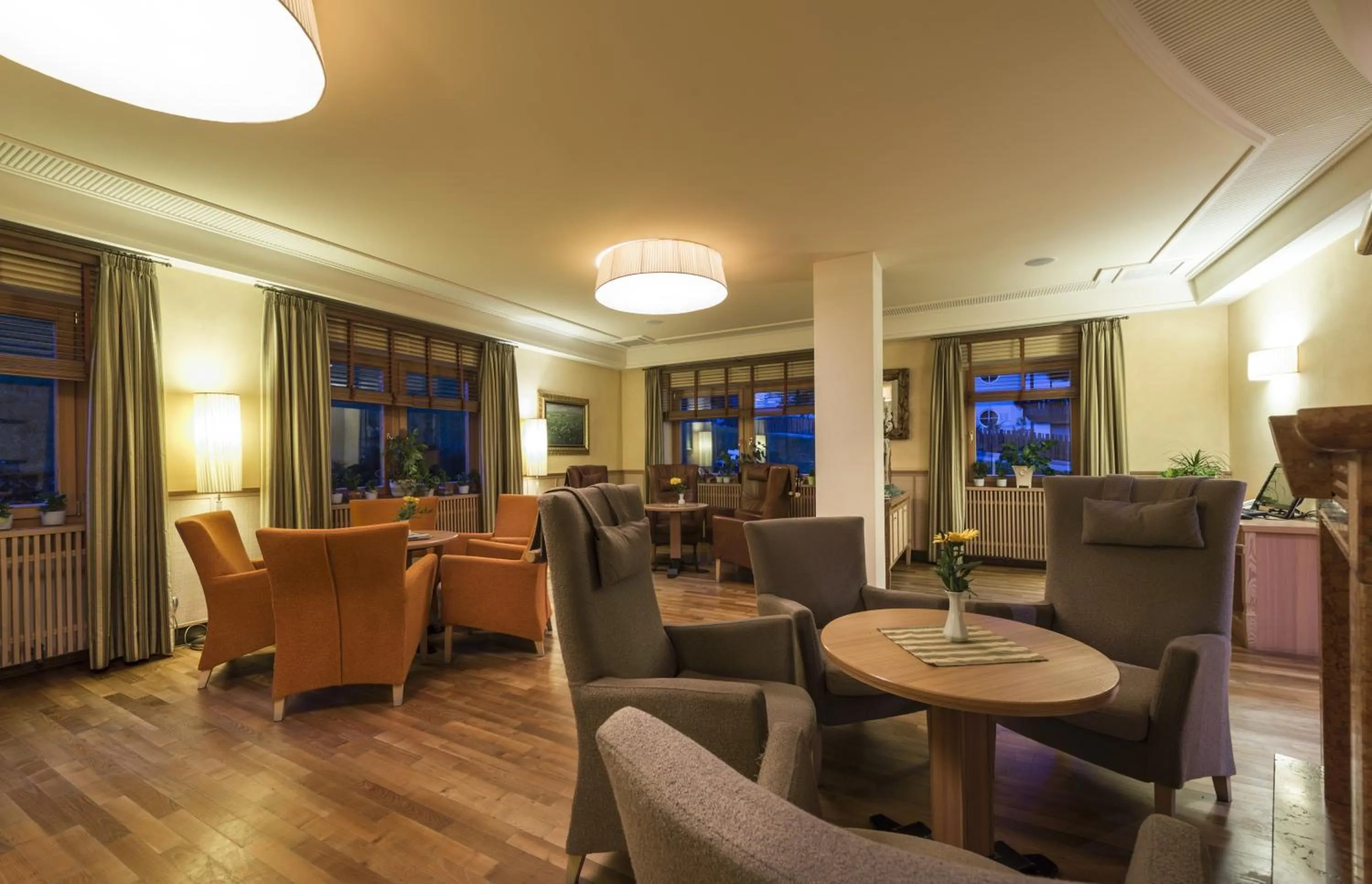 Communal lounge/ TV room in Hotel Seeber