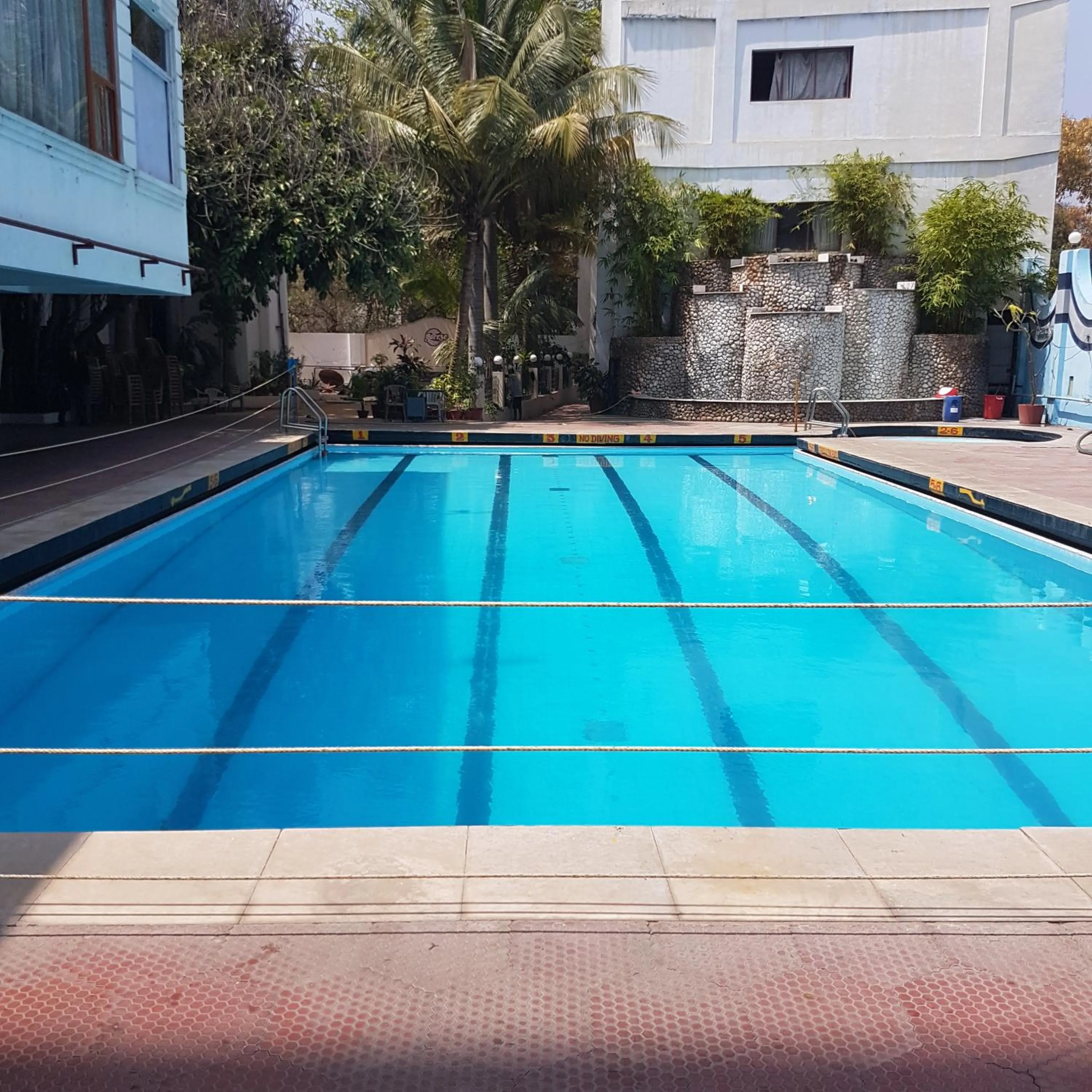 Swimming pool in Breeze Residency