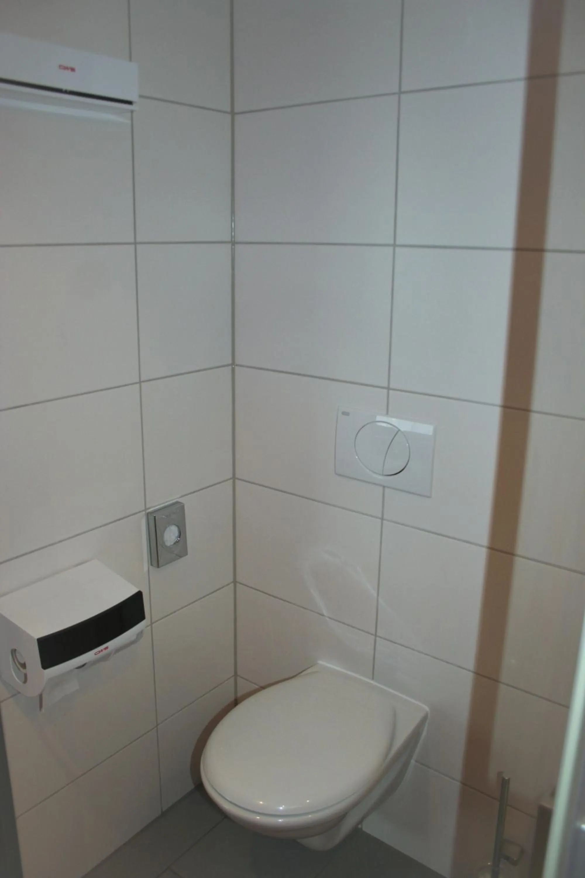 Toilet in Stadthotel Bernstein