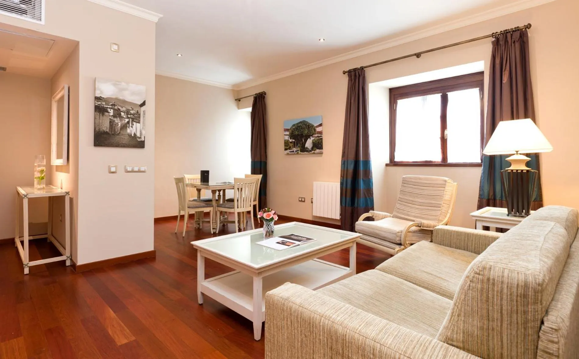 Living room in Laguna Nivaria Hotel & Spa