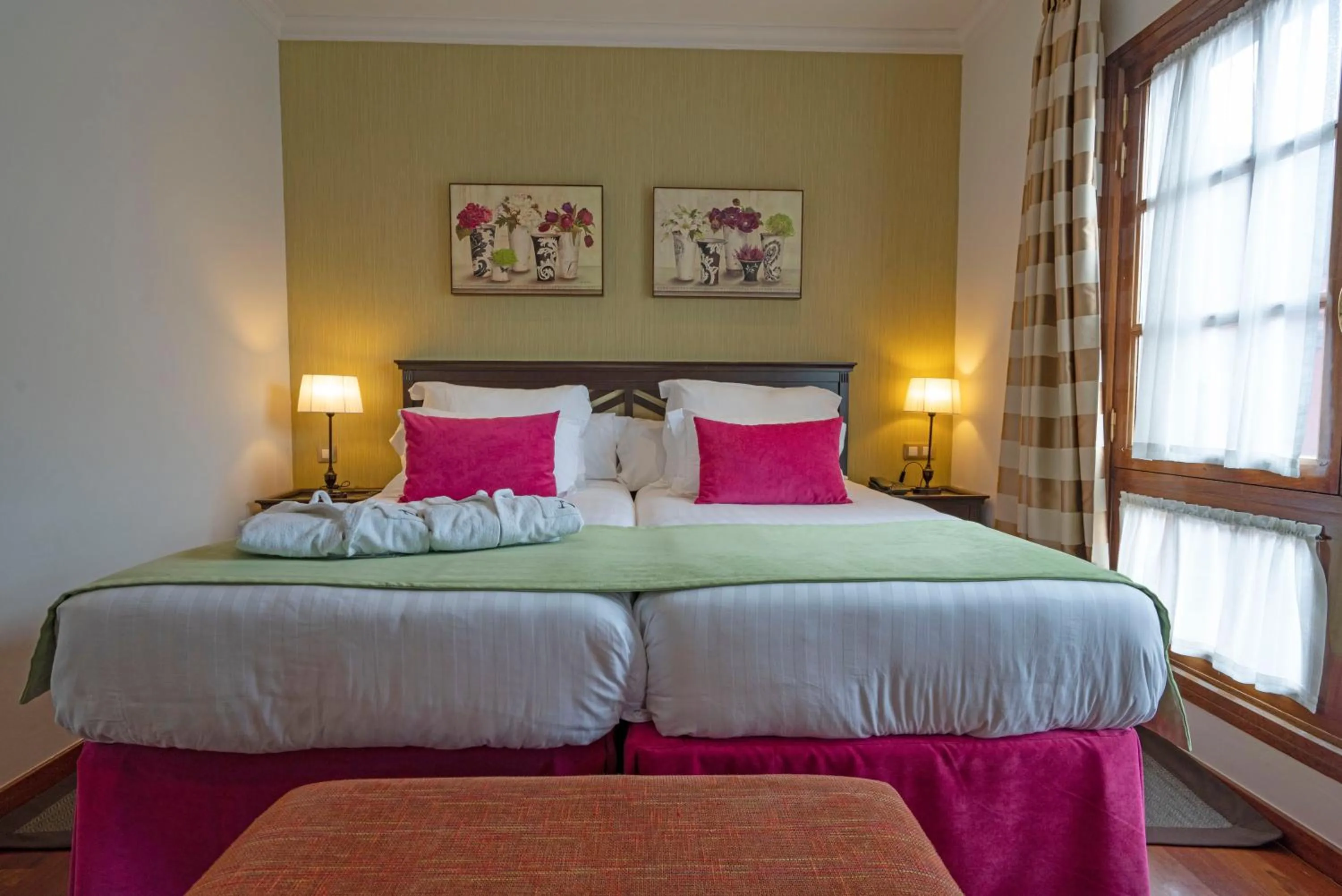 Bed in Laguna Nivaria Hotel & Spa