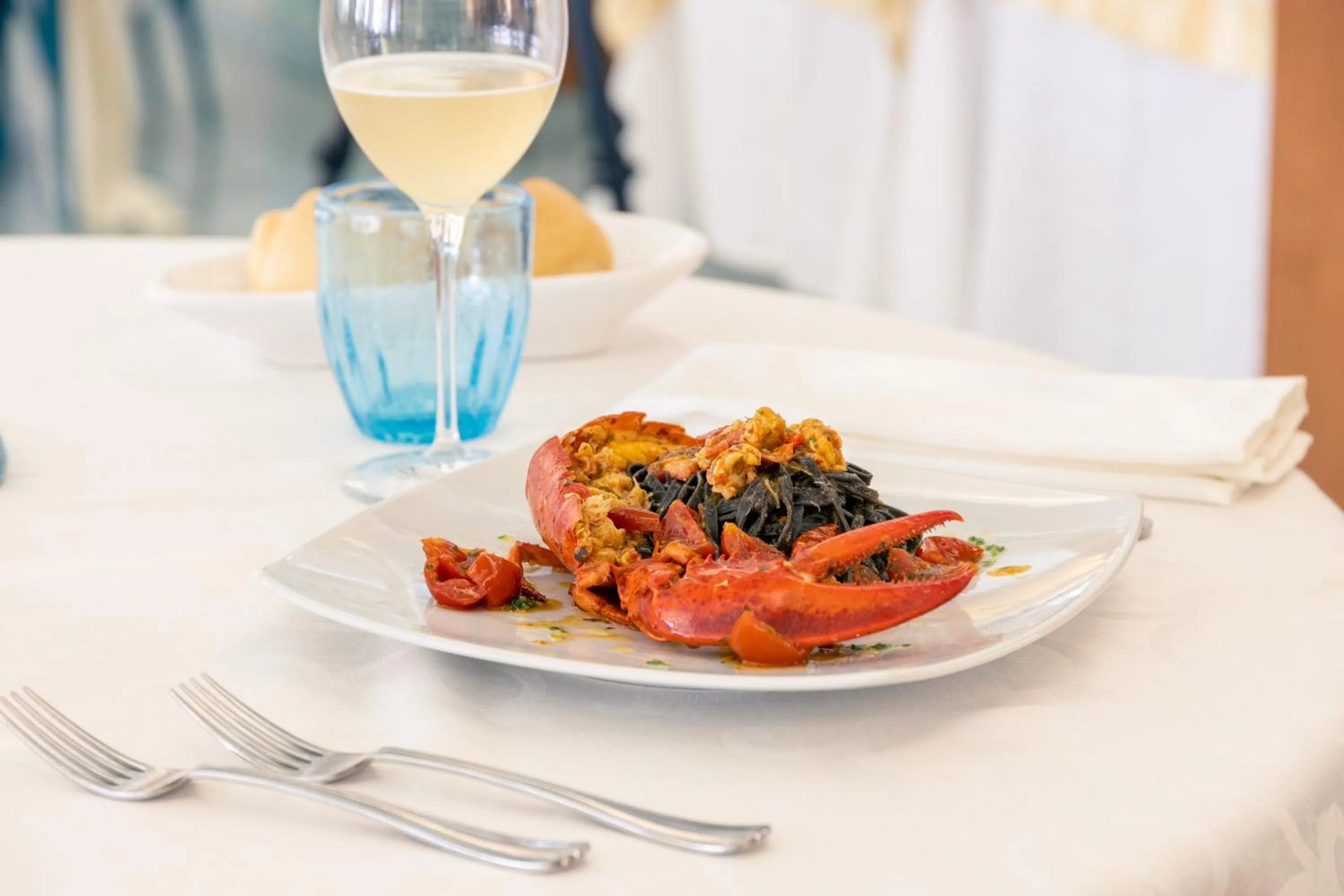 Restaurant/places to eat in Hotel Ancora