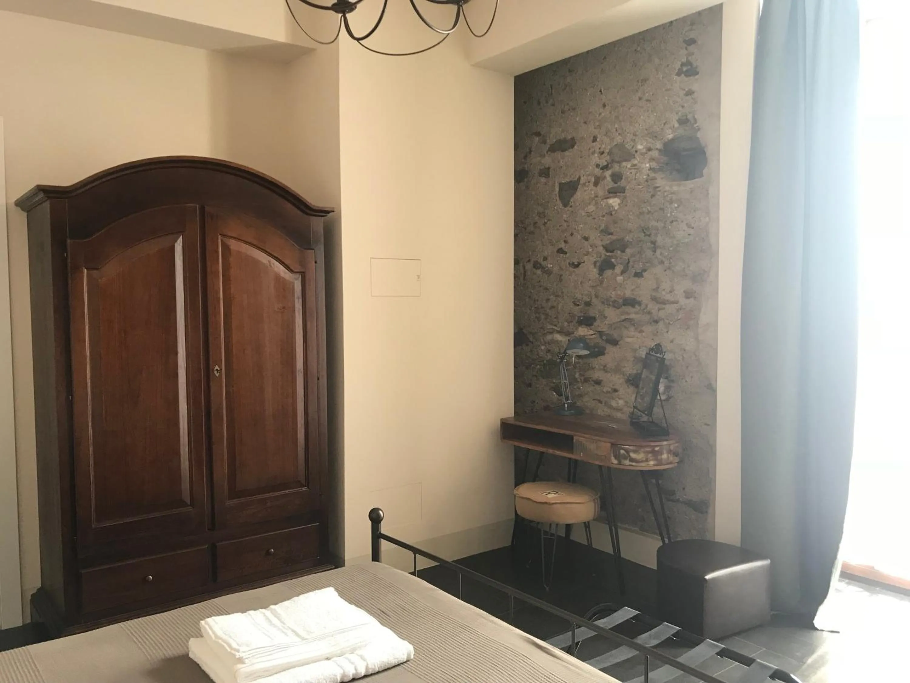 Castello D'Alcontres Guest House 3 stelle