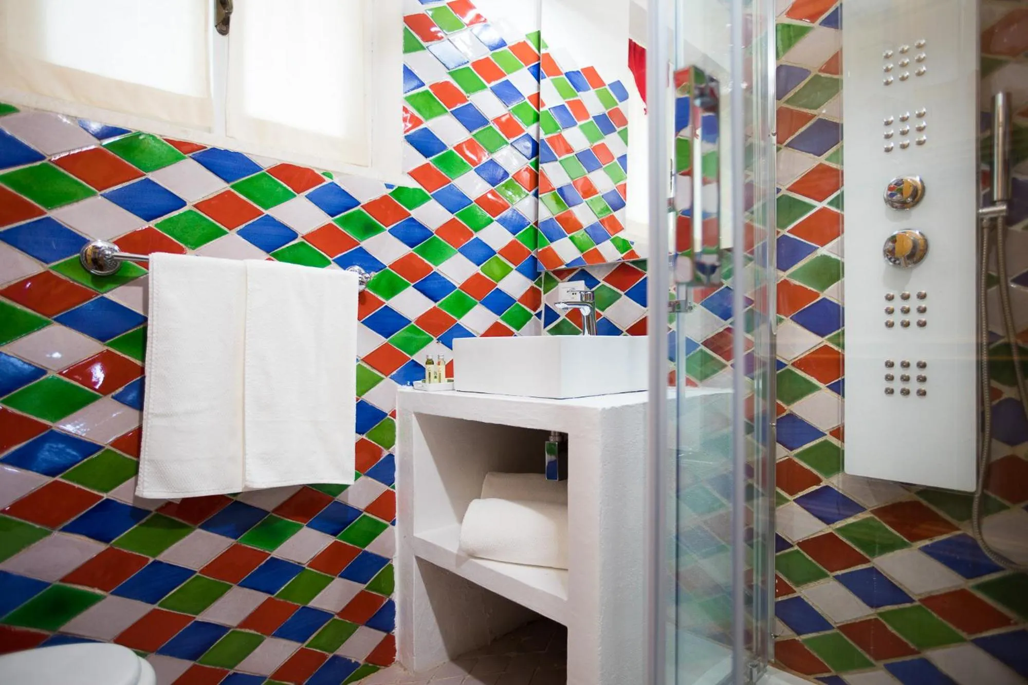 Bathroom in Palmasera Charming Suites