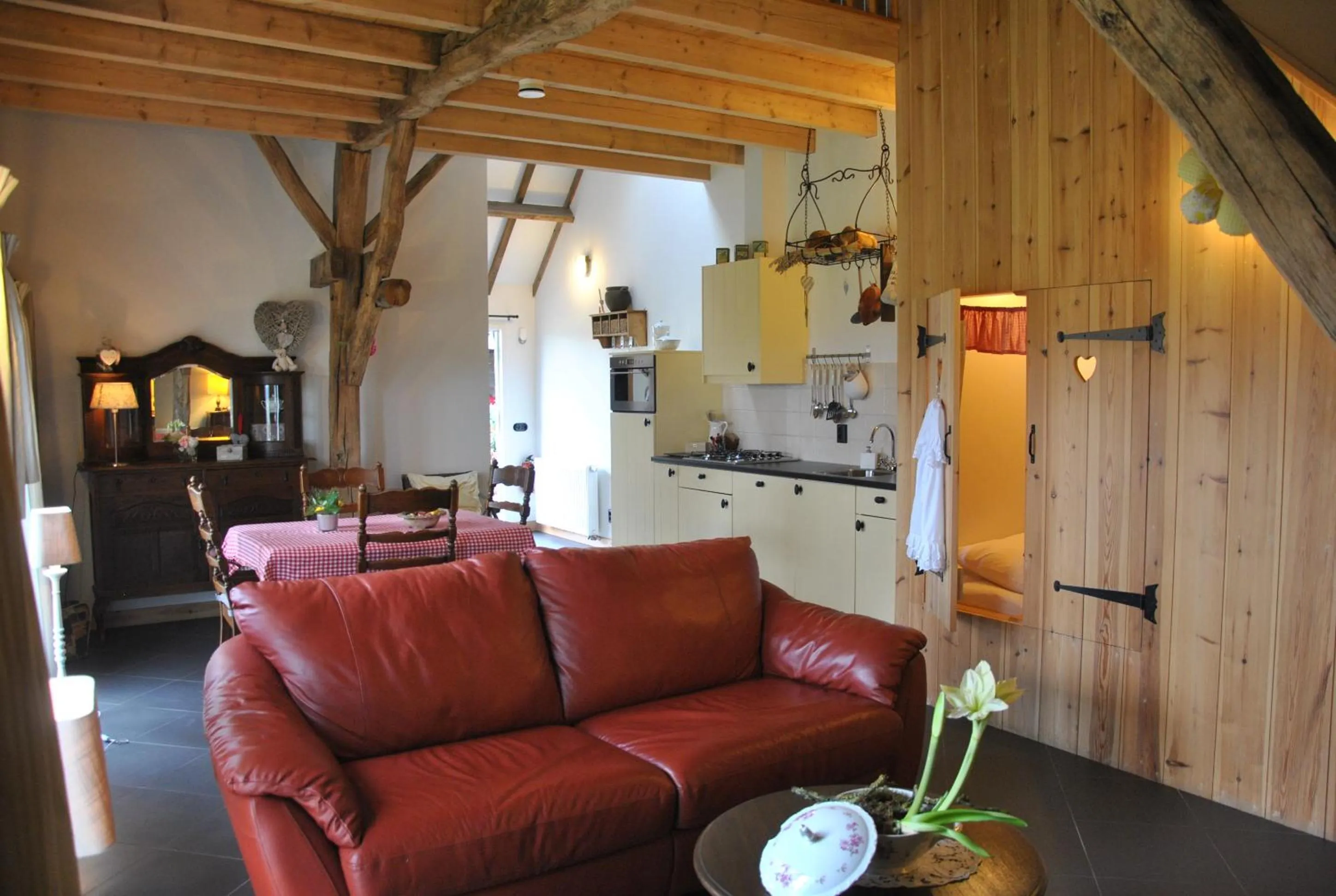 Coffee/tea facilities in Erfgoed & Logies Den Heijkant