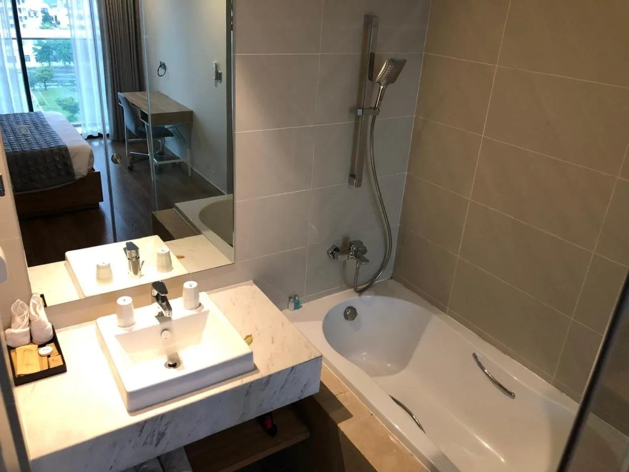 Moon Hotel and Apartment Da Nang