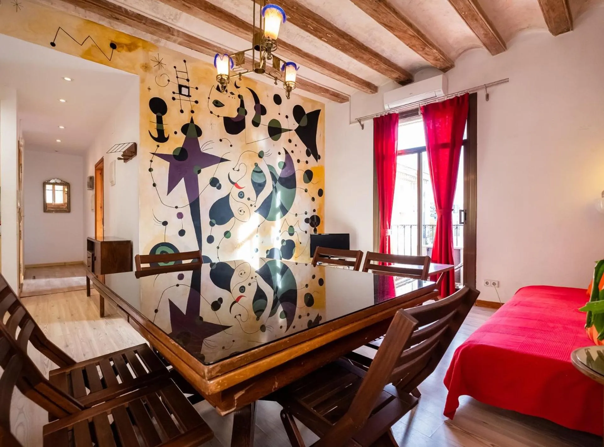 Apartamentos El Pintor