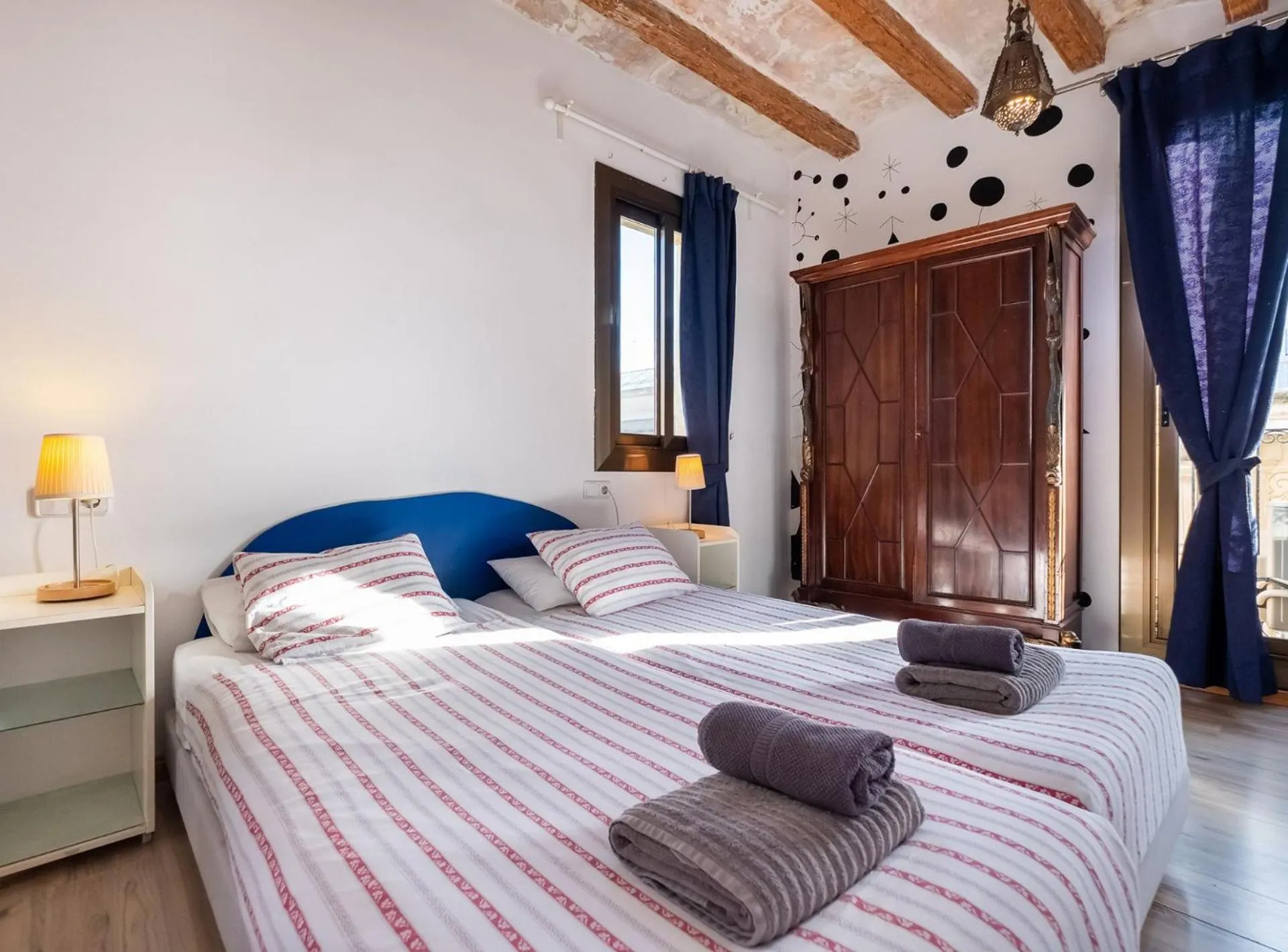 Bed in Apartamentos El Pintor