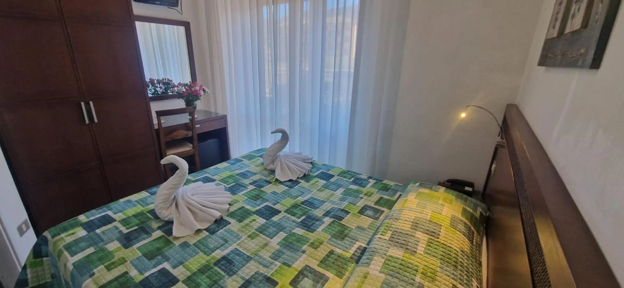 Photo of the whole room in Hotel Dora