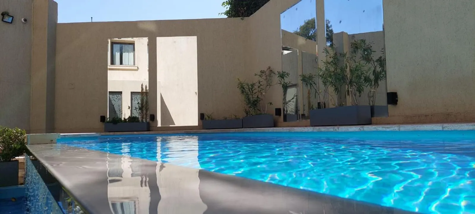 Swimming pool in Fuente Mayor Hotel Centro