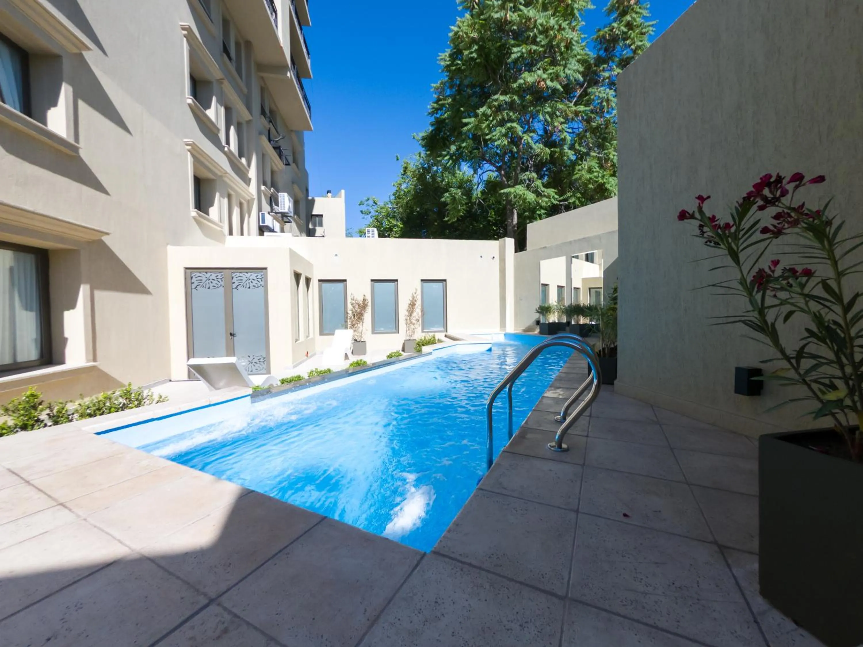 Property building in Fuente Mayor Hotel Centro