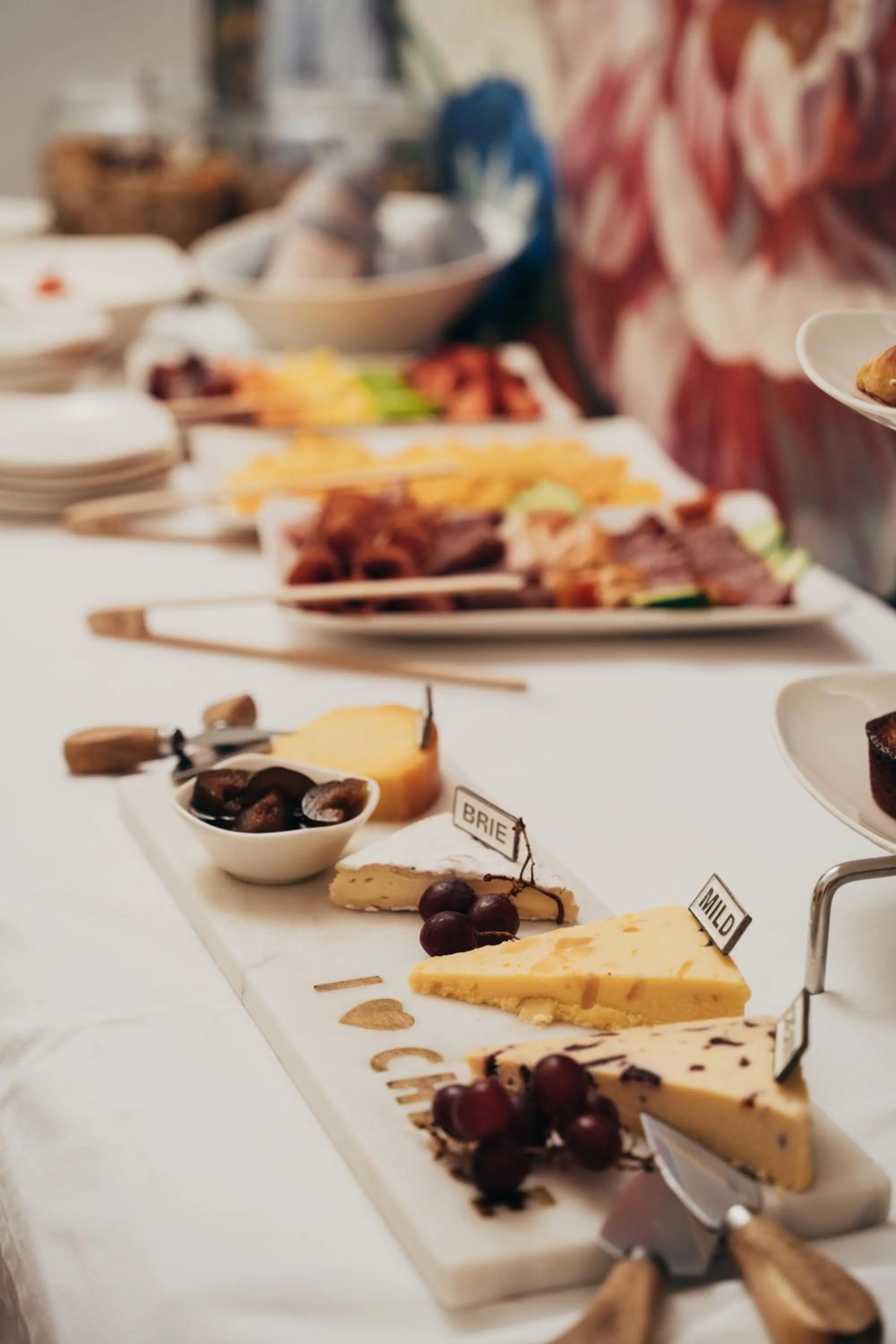 Buffet breakfast in Les Chambres Guest House