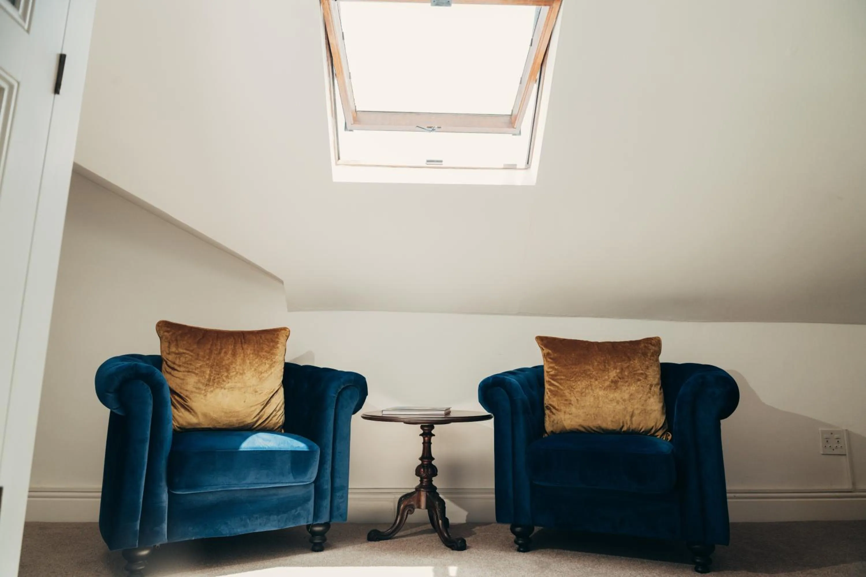 Seating area in Les Chambres Guest House