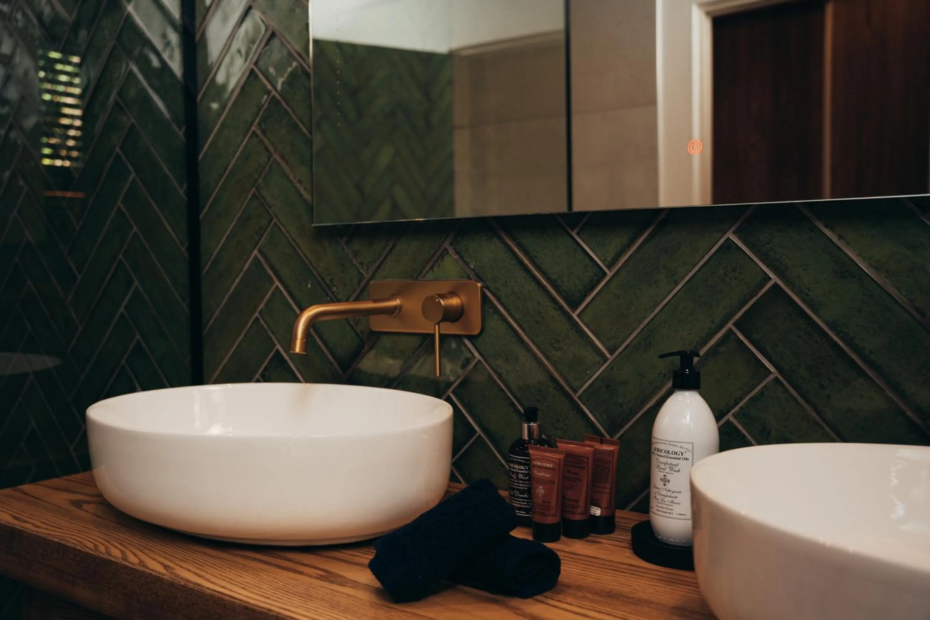 Bathroom in Les Chambres Guest House