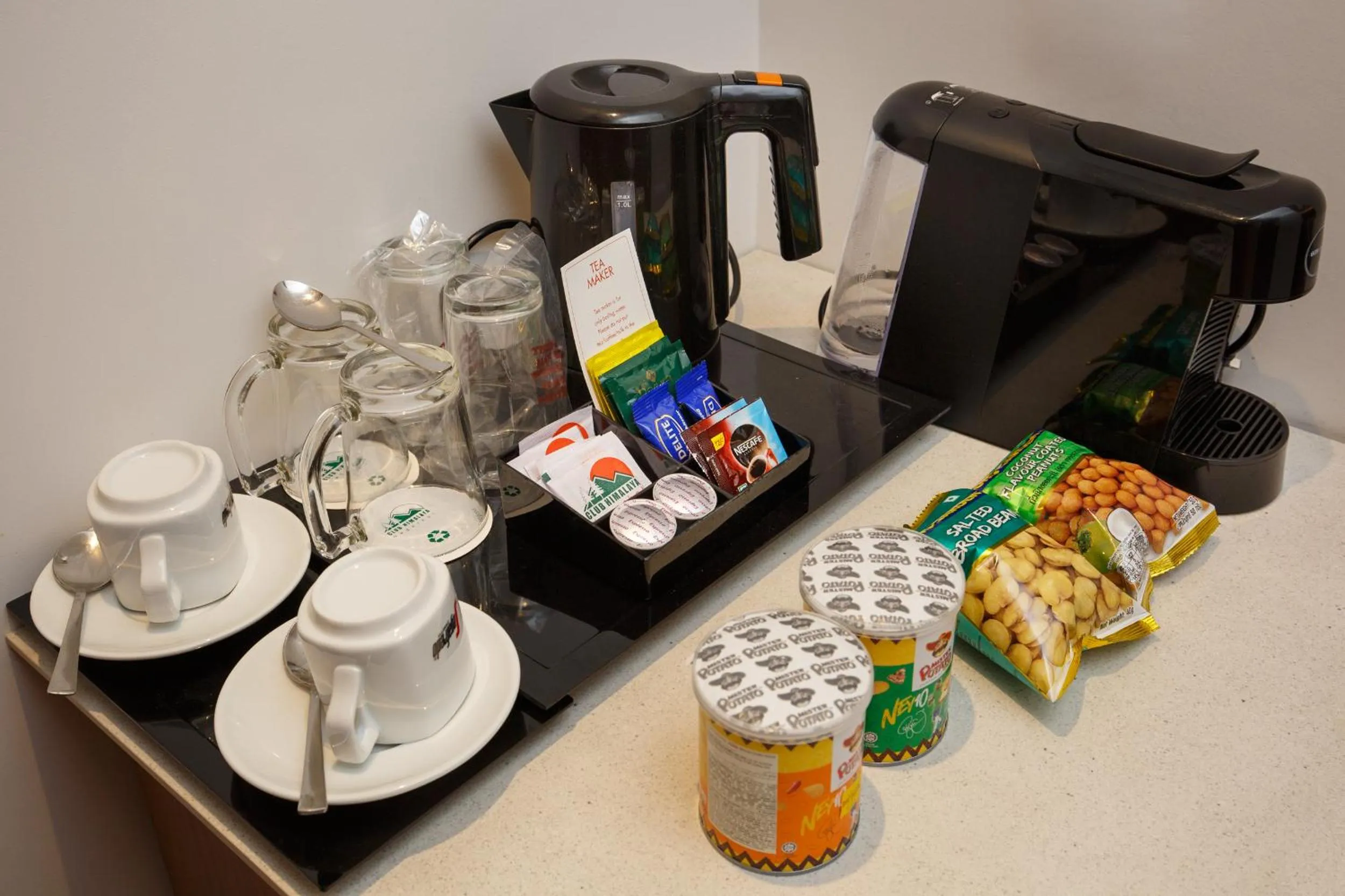 Coffee/tea facilities in Club Himalaya, by ACE Hotels