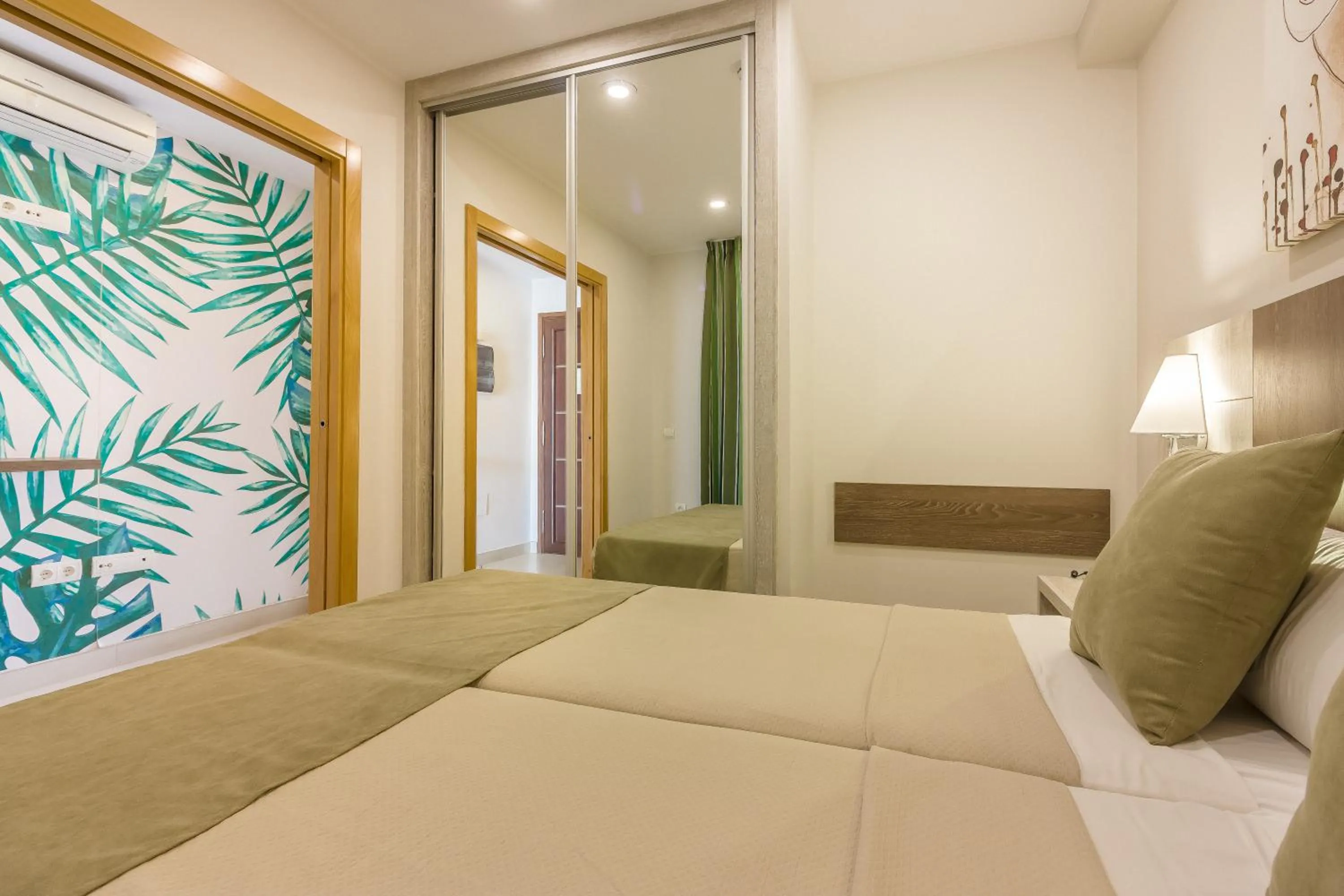 Bedroom, Bed in Klayman Diamond Aparthotel