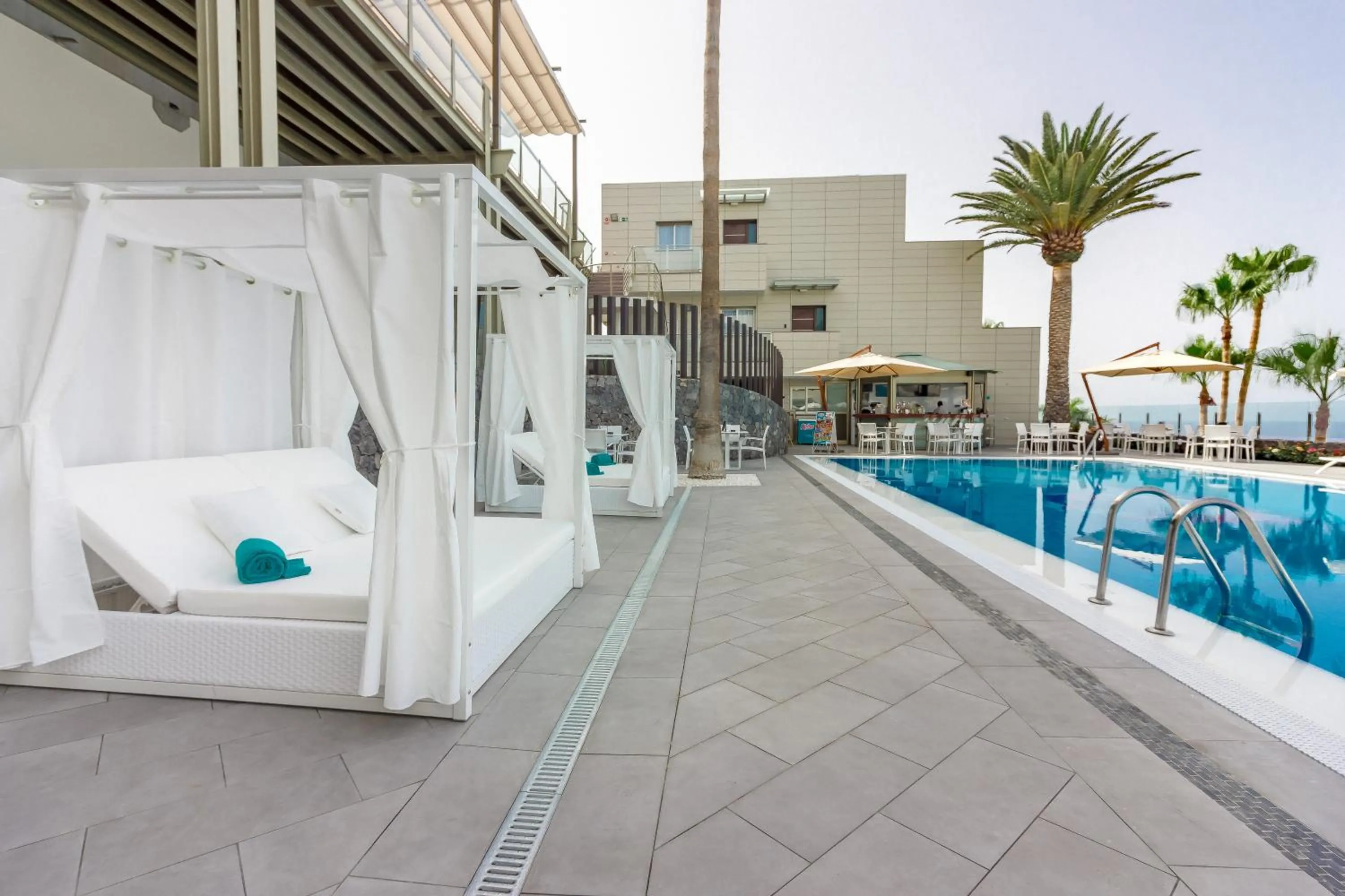 Swimming pool in Klayman Diamond Aparthotel