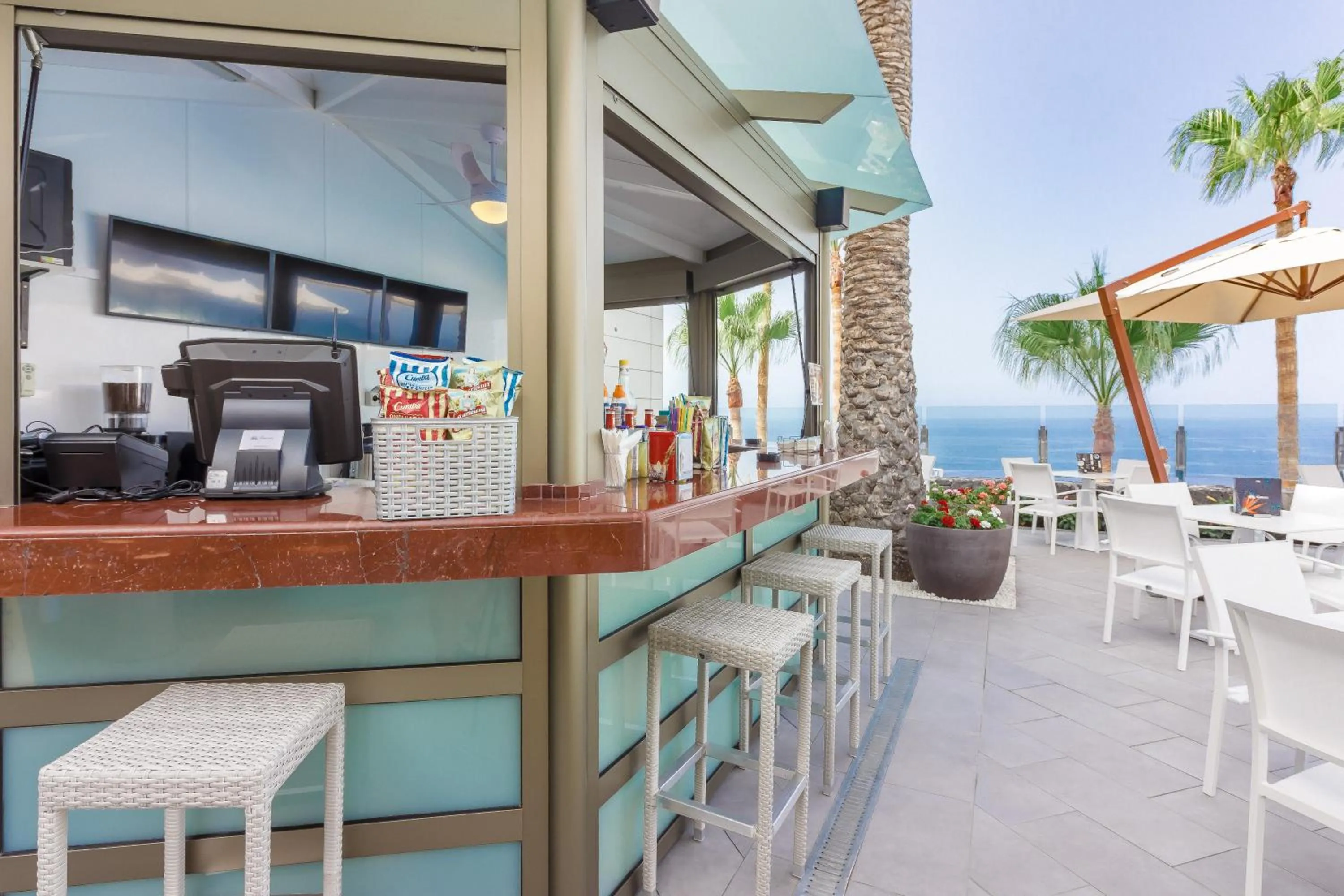 Lounge or bar in Klayman Diamond Aparthotel