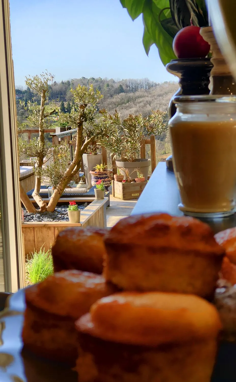 Spring in Le Clos des Bories