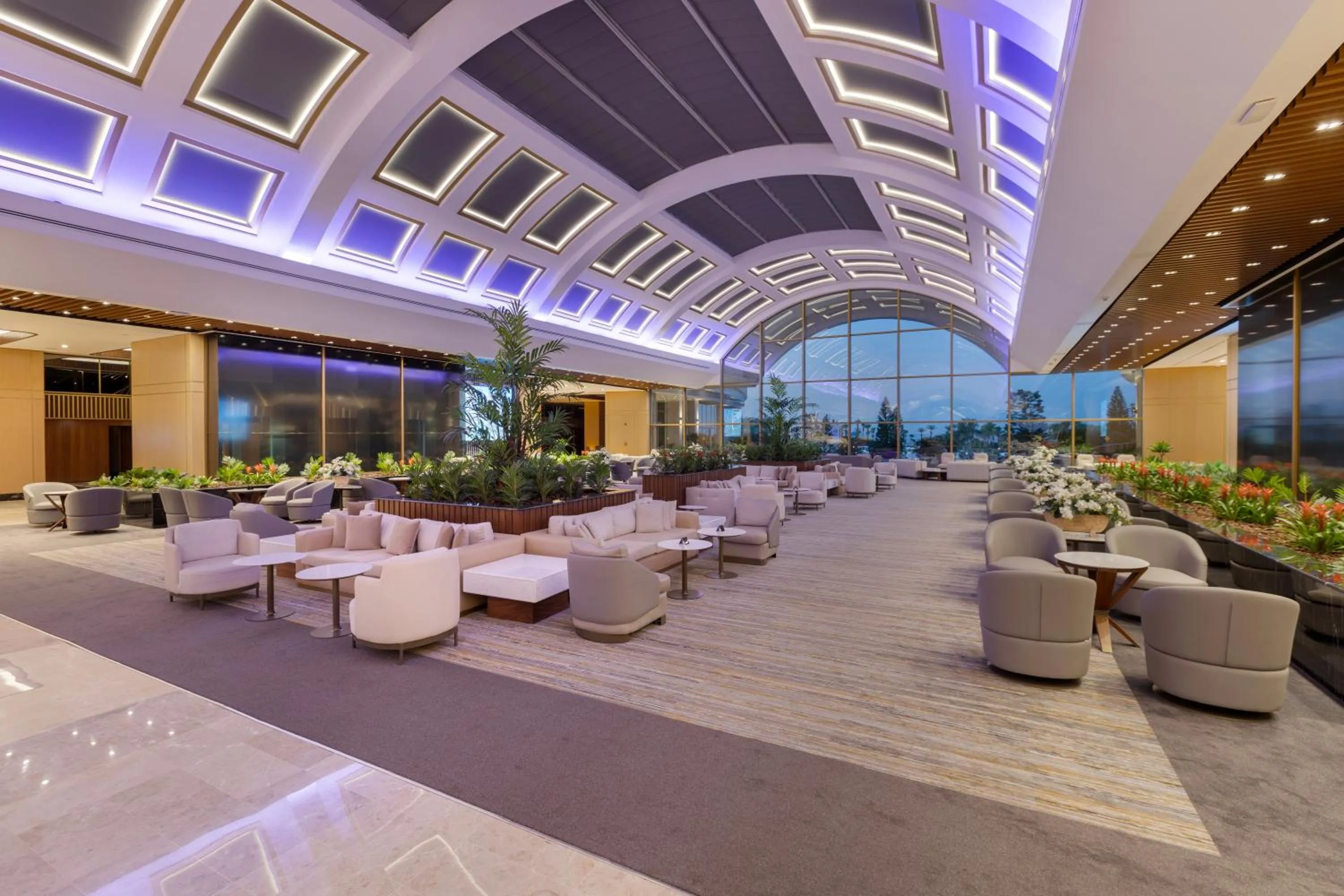 Lobby or reception in Miracle Resort Hotel