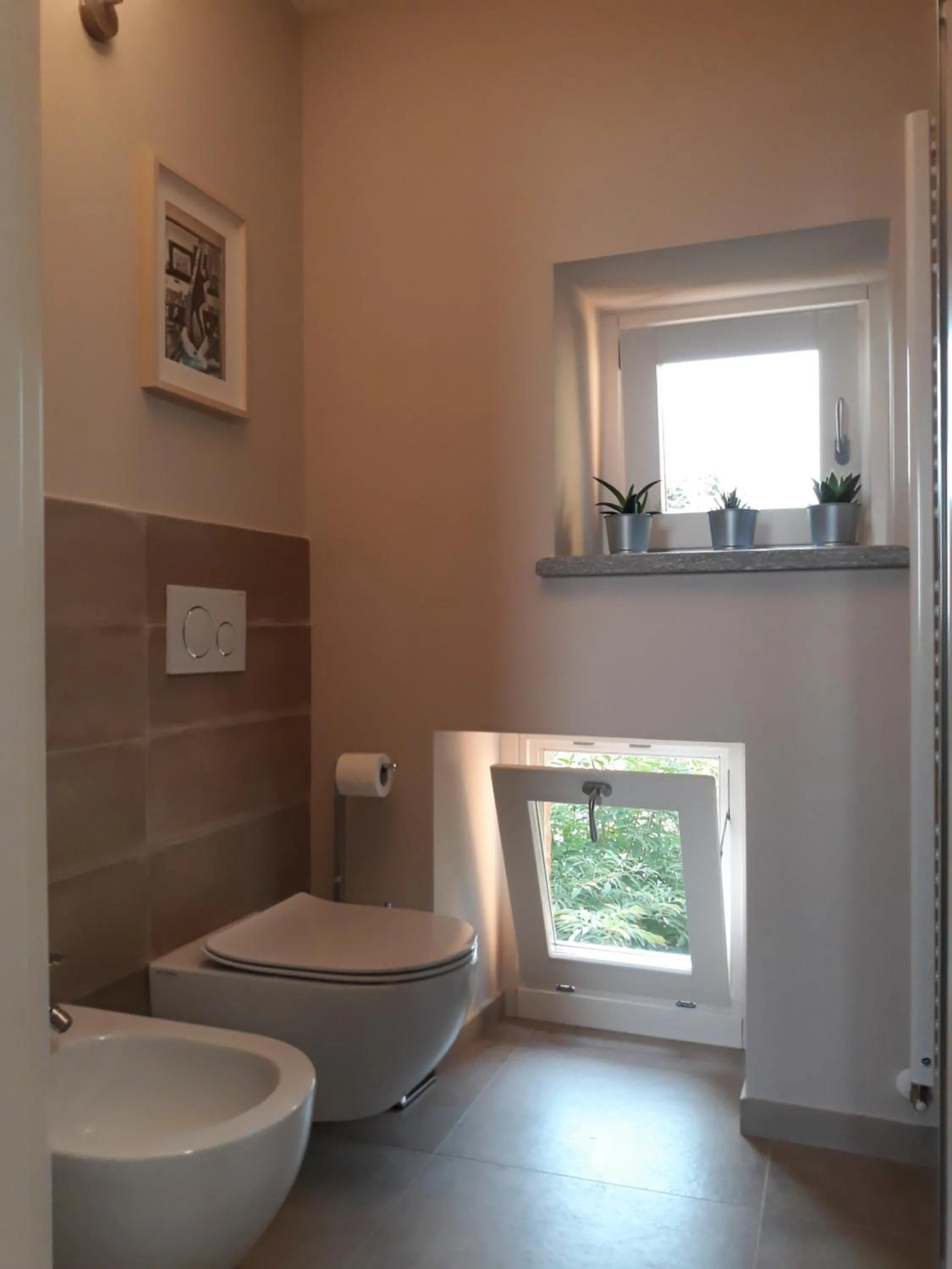 Bathroom in La Basiglia Apartment