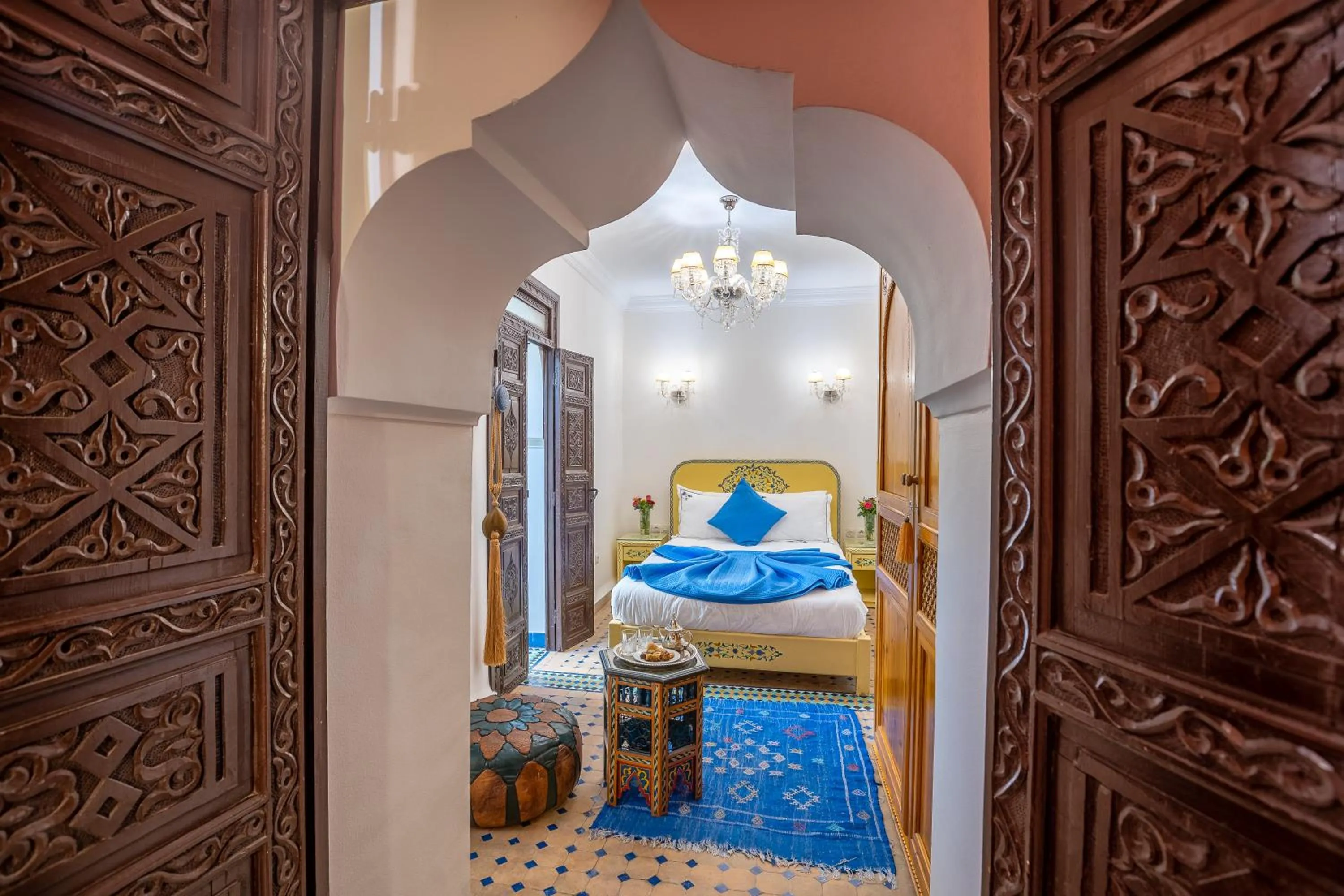 Photo of the whole room, Bed in Riad Ben Tachfine