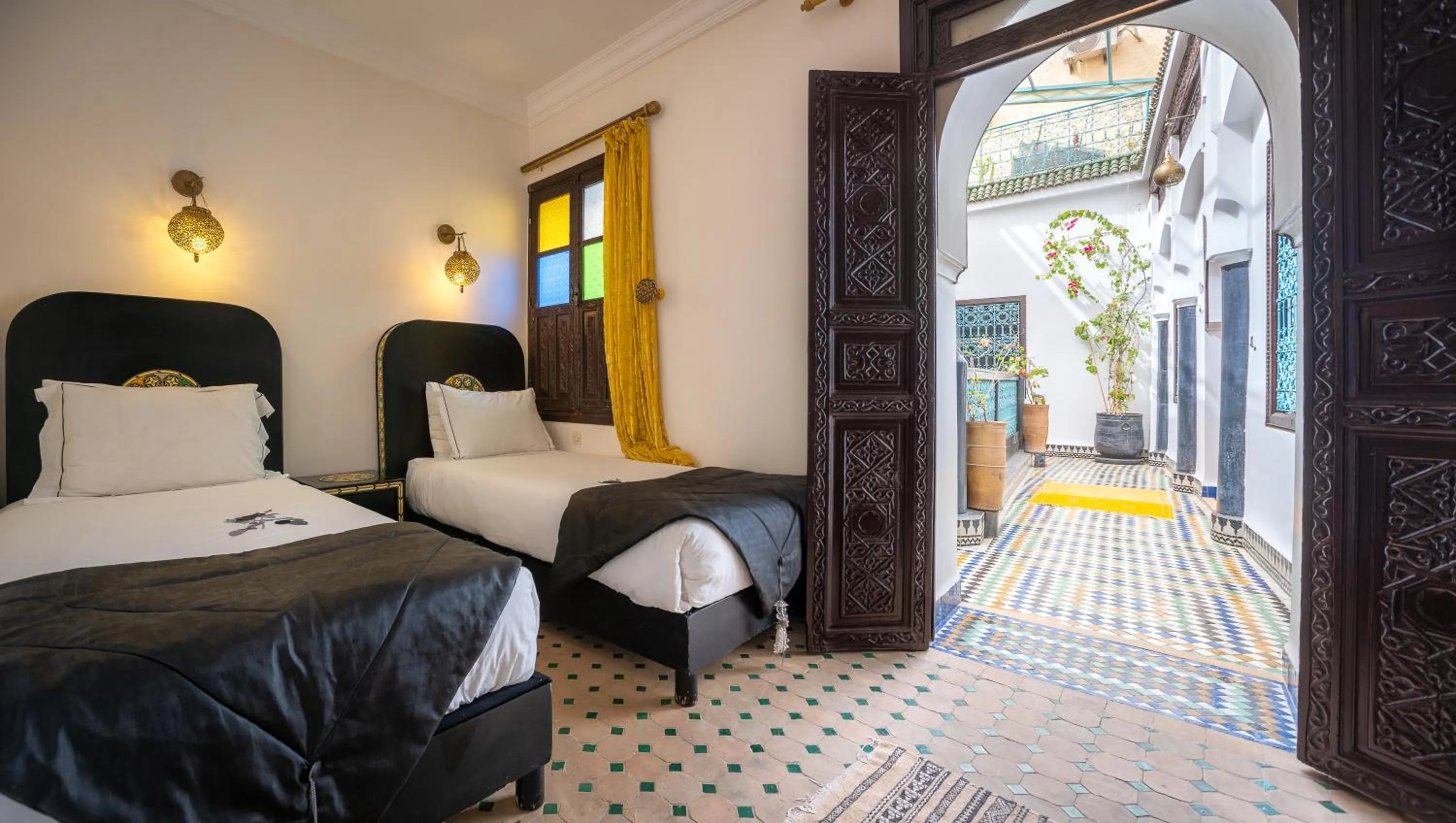 Photo of the whole room, Bed in Riad Ben Tachfine
