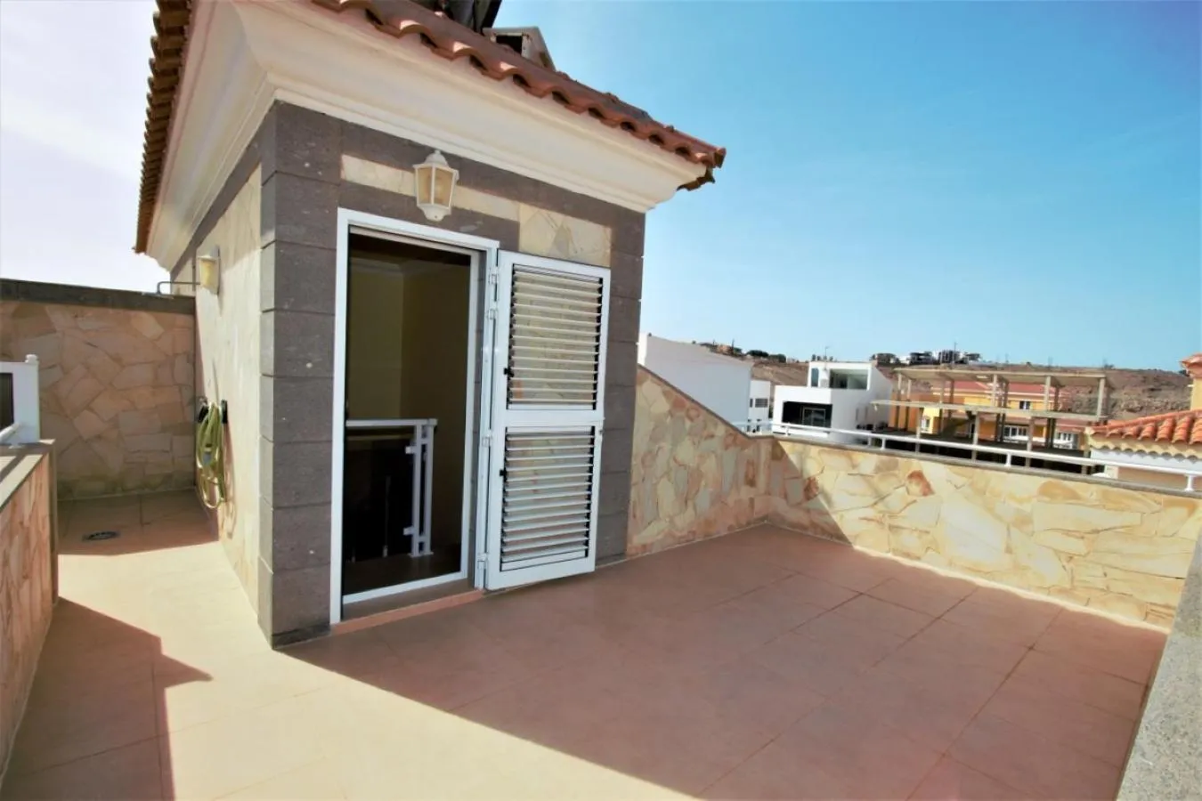 Shower in Villa Lovisi