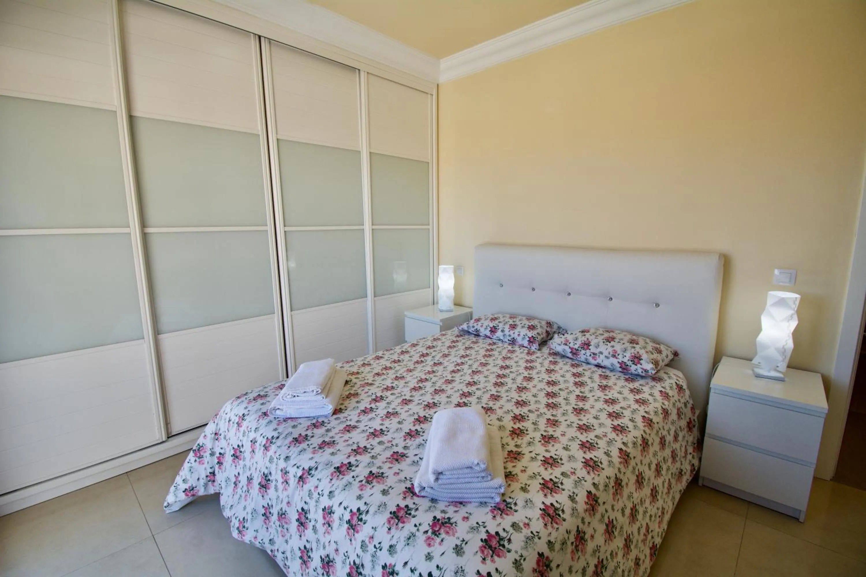 Bedroom, Bed in Villa Lovisi