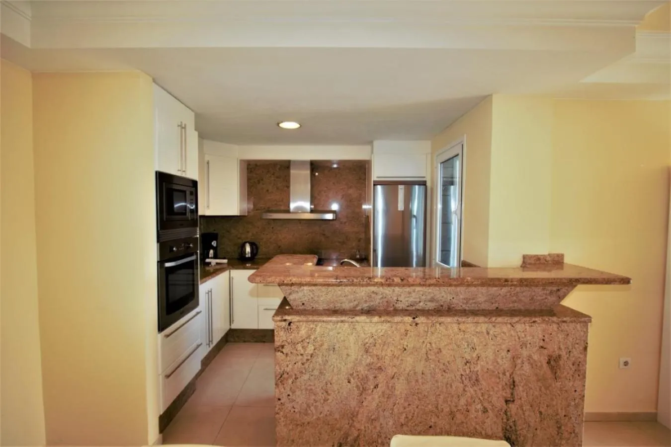 Kitchen or kitchenette in Villa Lovisi