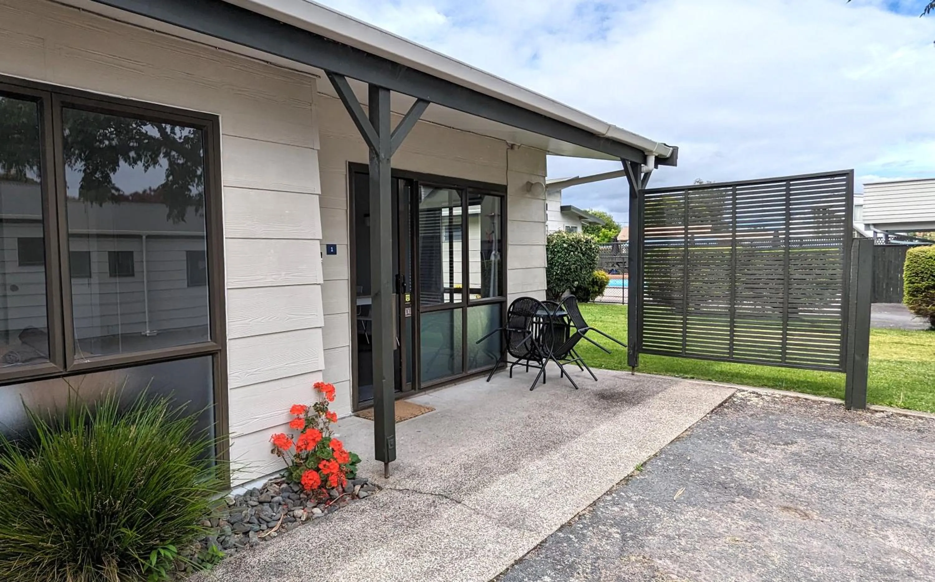 Holdens Bay Holiday Park