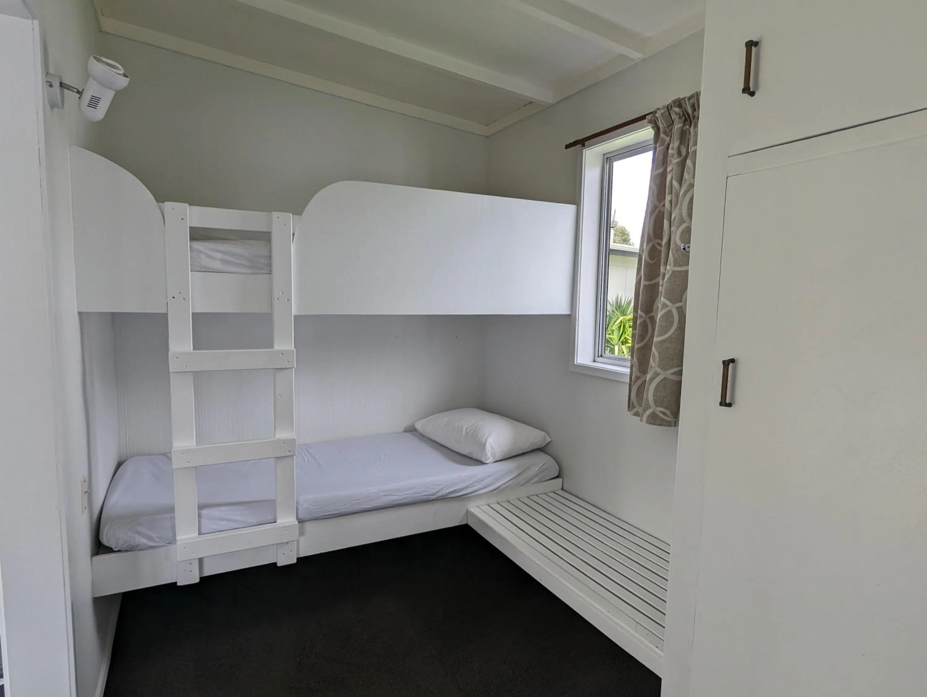 Bed in Holdens Bay Holiday Park